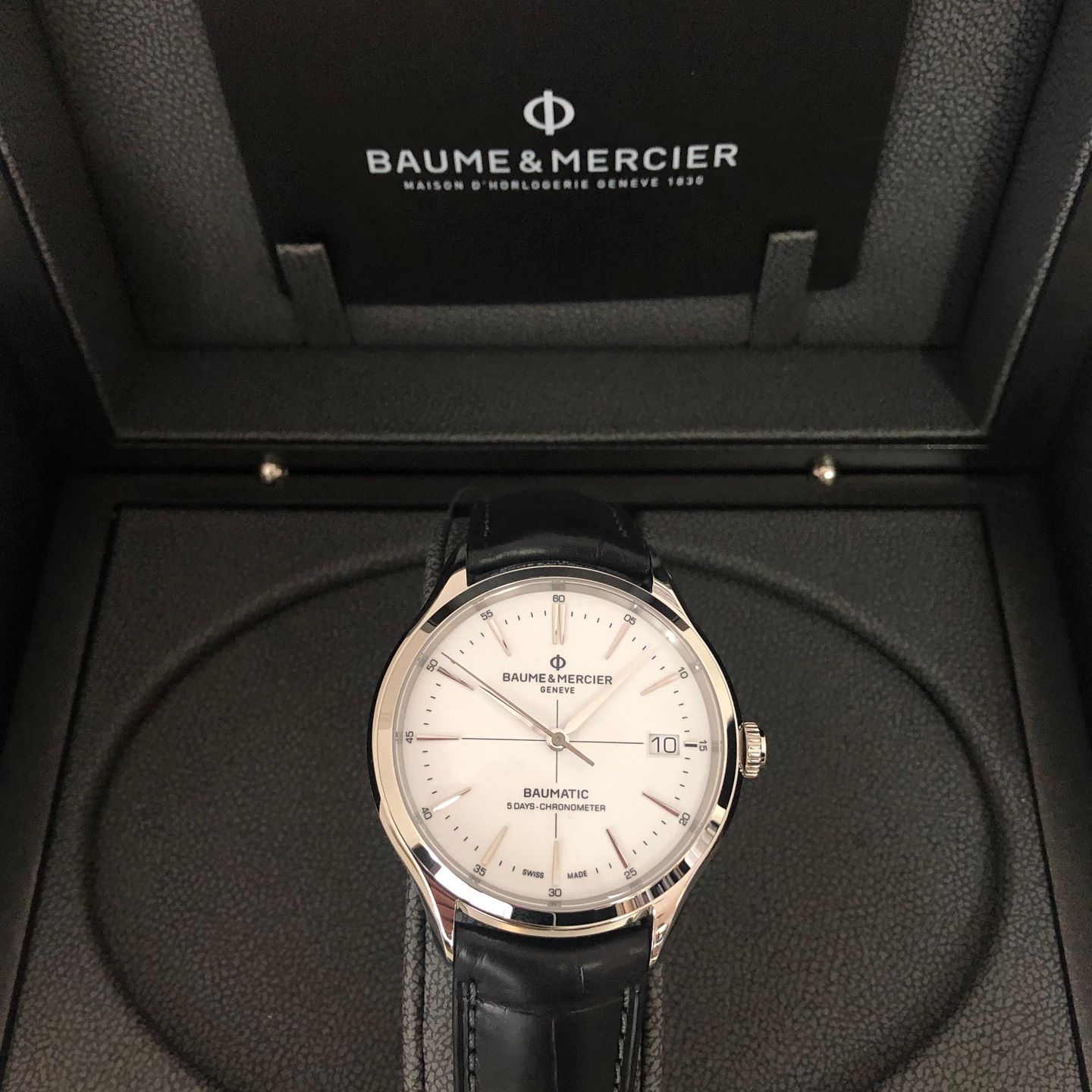 Baume & Mercier Clifton M0A10518 (2022) - White dial 40 mm Steel case (2/2)