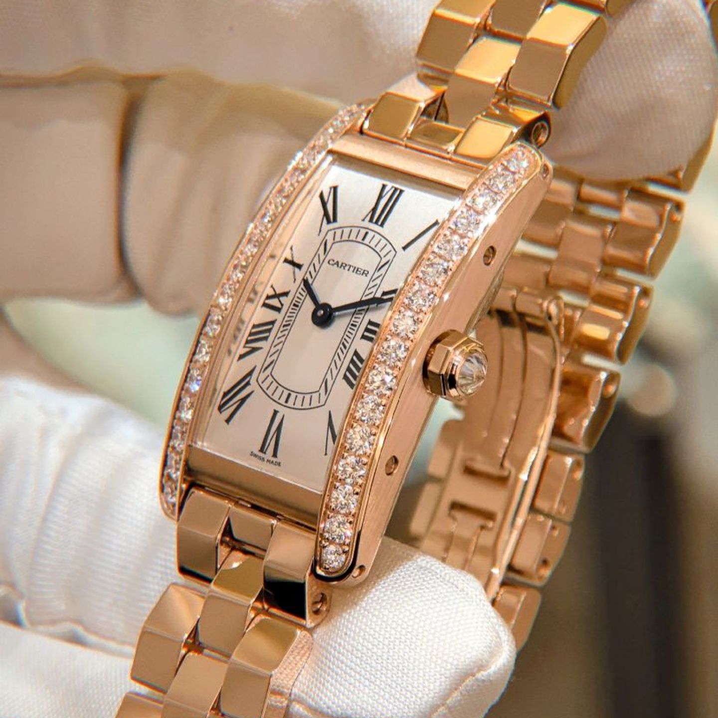 Cartier Tank Américaine WJTA0057 (2025) - Silver dial 15 mm Rose Gold case (2/2)