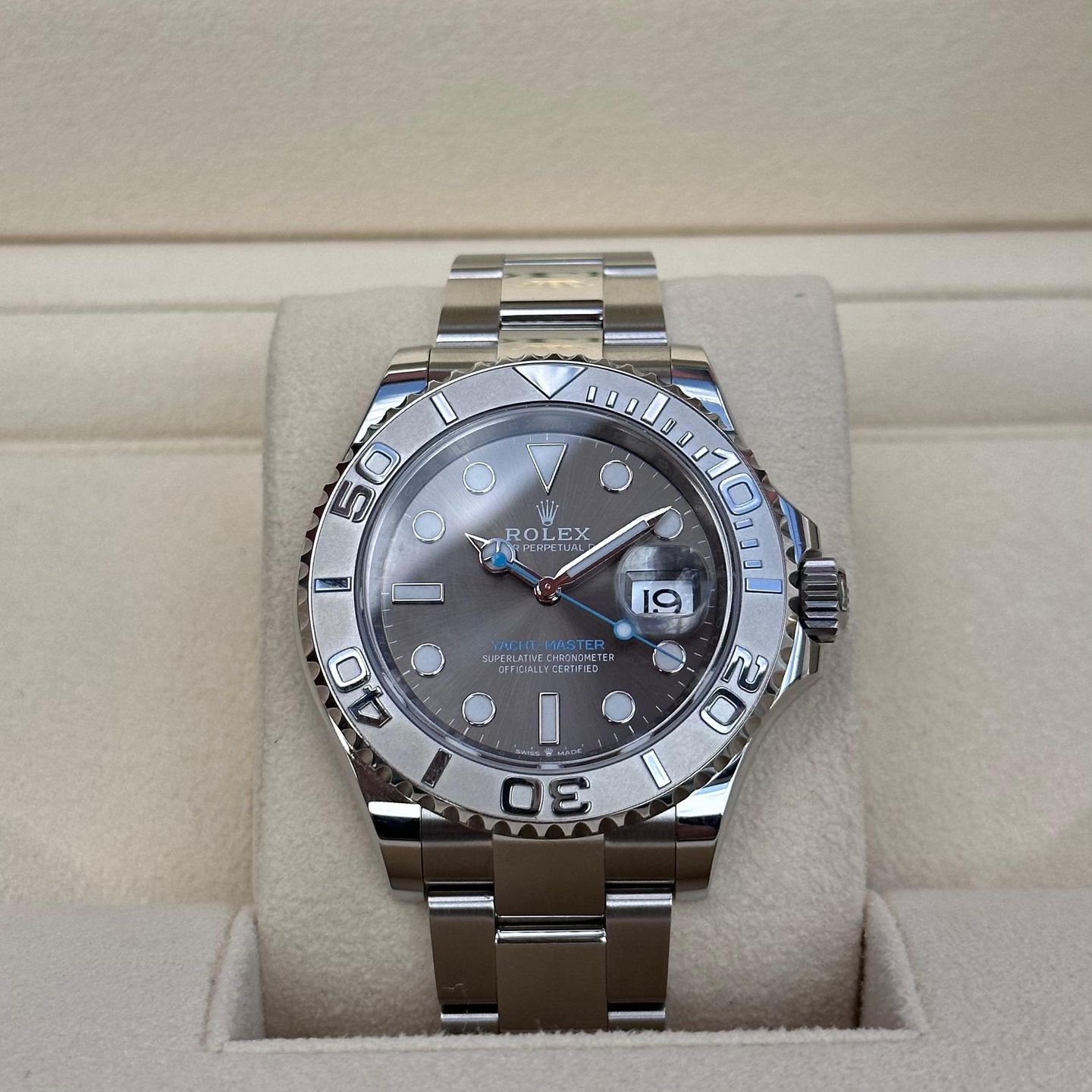 Rolex Yacht-Master 40 126622 (2024) - Grey dial 40 mm Steel case (3/8)