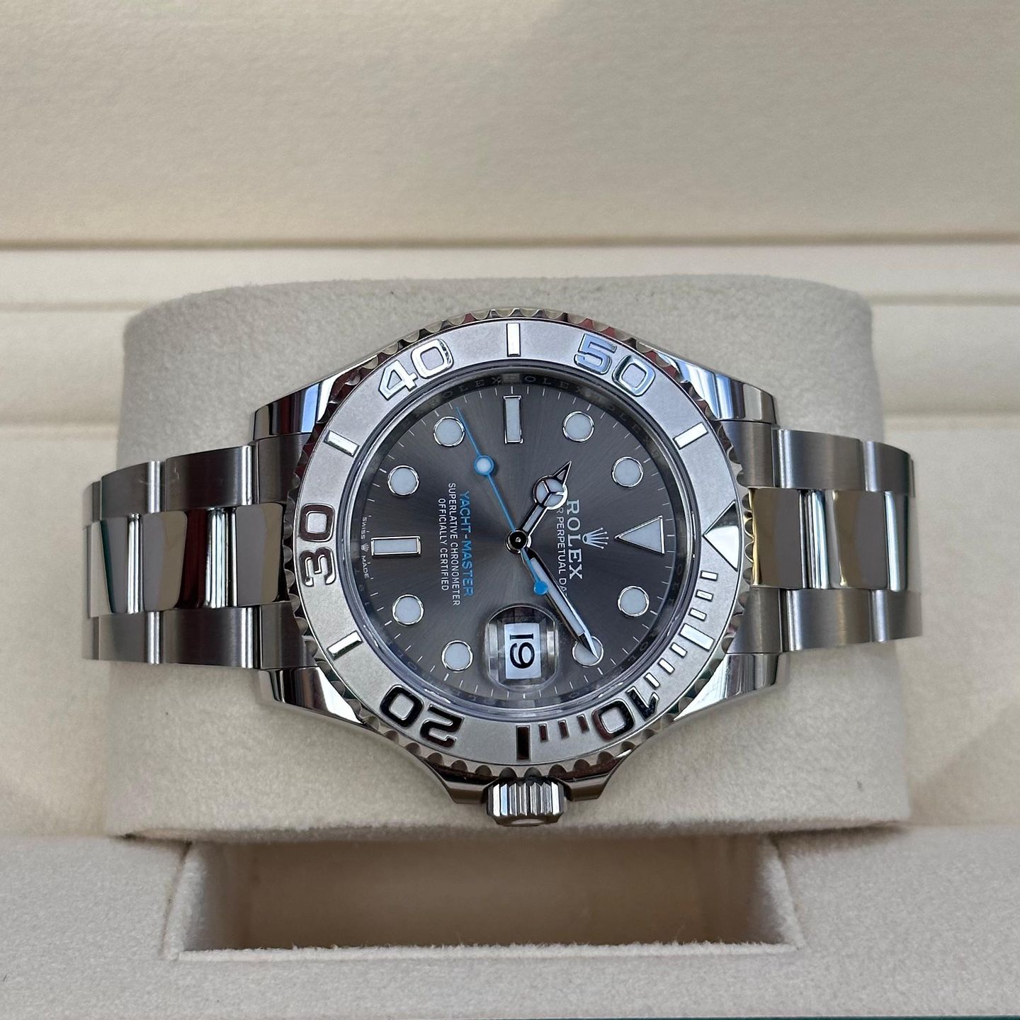 Rolex Yacht-Master 40 126622 (2024) - Grey dial 40 mm Steel case (6/8)