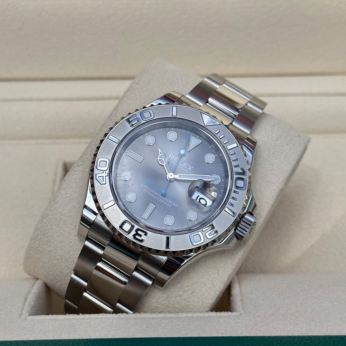 Rolex Yacht-Master 40 126622 (2024) - Grey dial 40 mm Steel case (2/8)