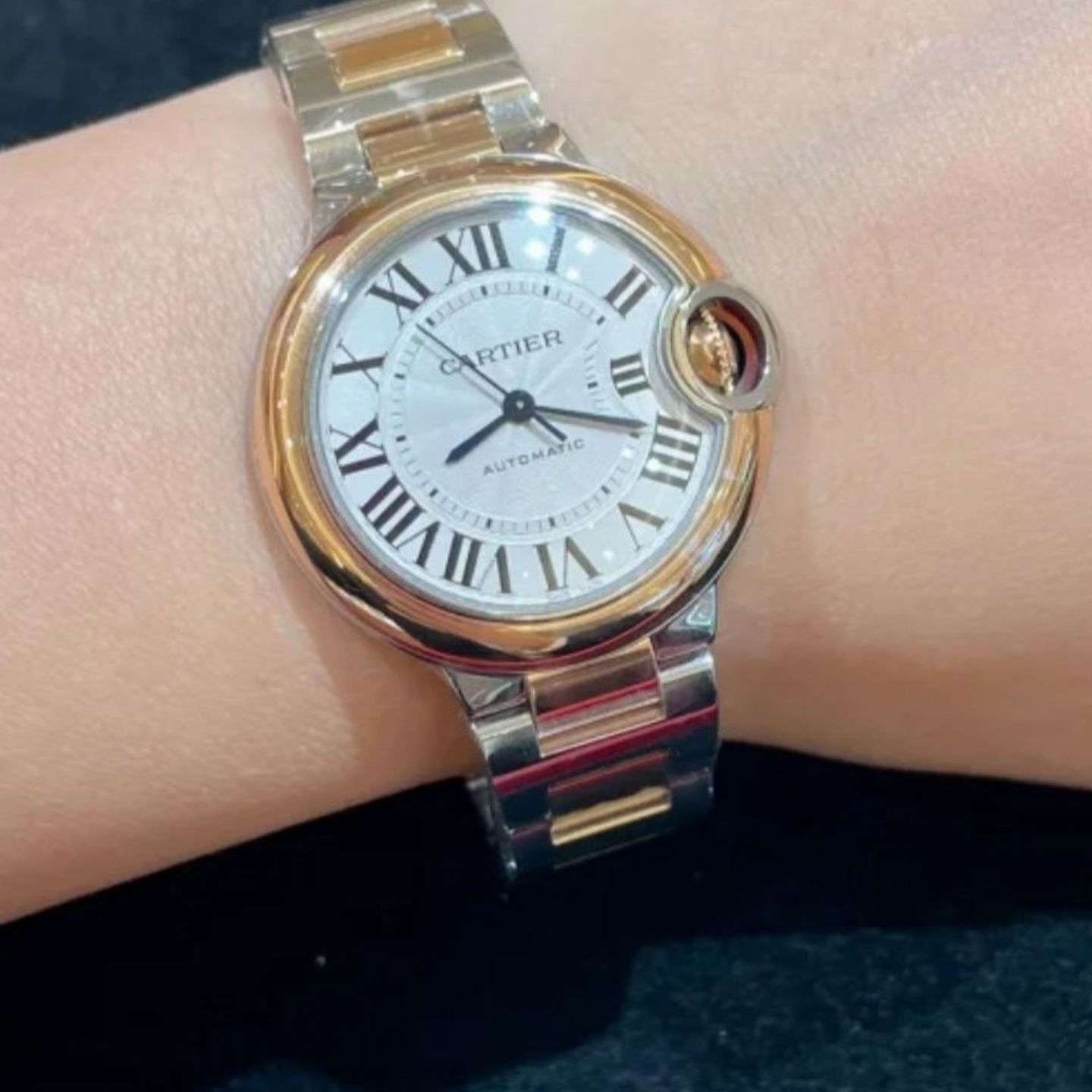 Cartier Ballon Bleu W2BB0038 (2025) - Silver dial 37 mm Gold/Steel case (3/3)