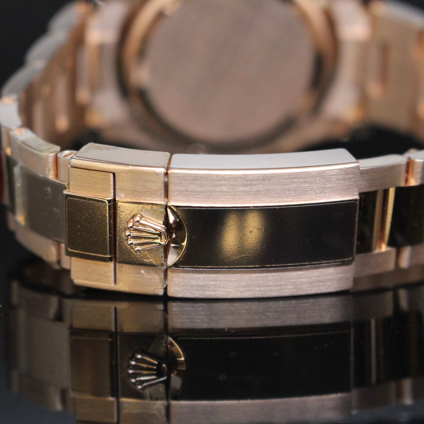 Rolex Daytona 126505 - (3/6)