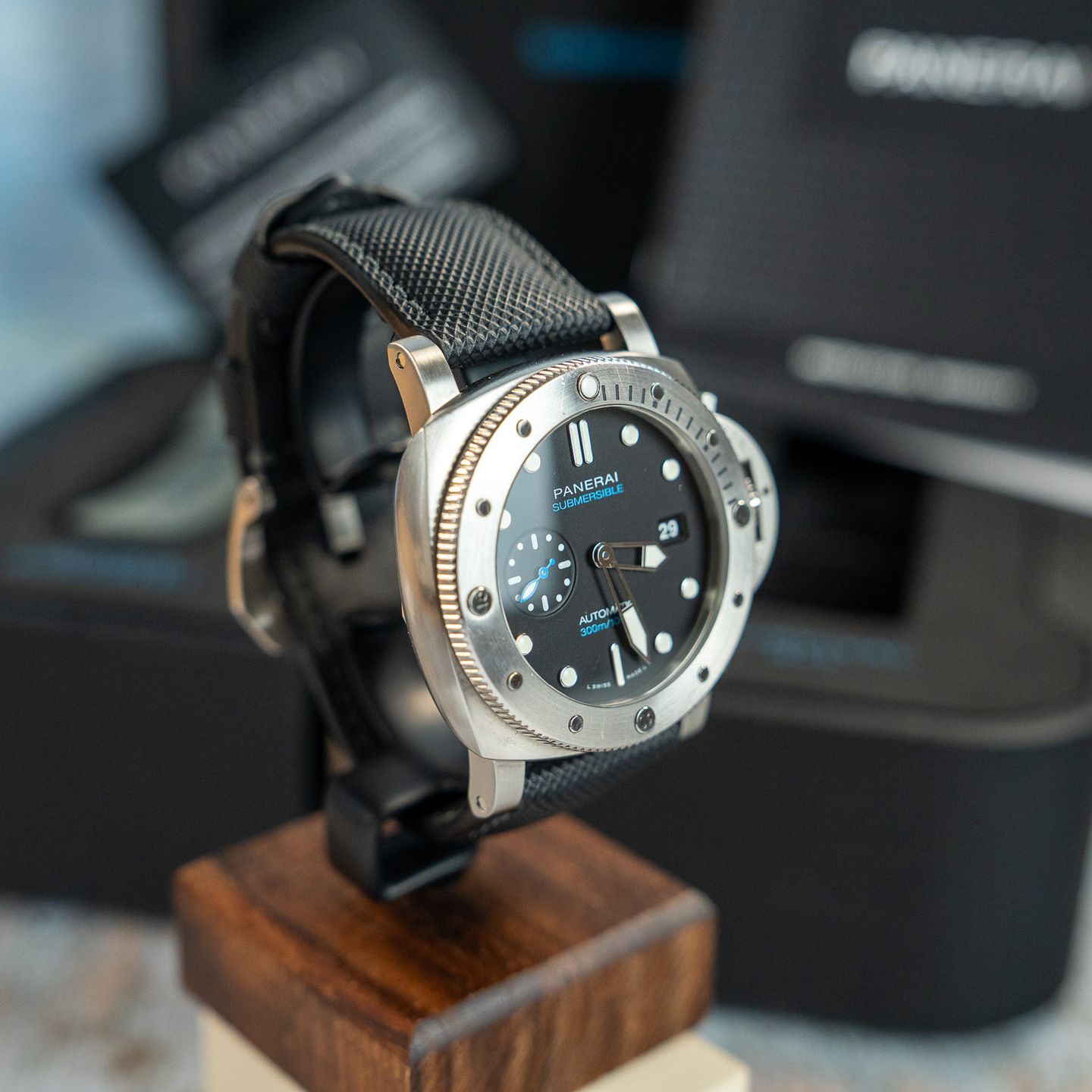 Panerai Luminor Submersible PAM01229 - (8/8)