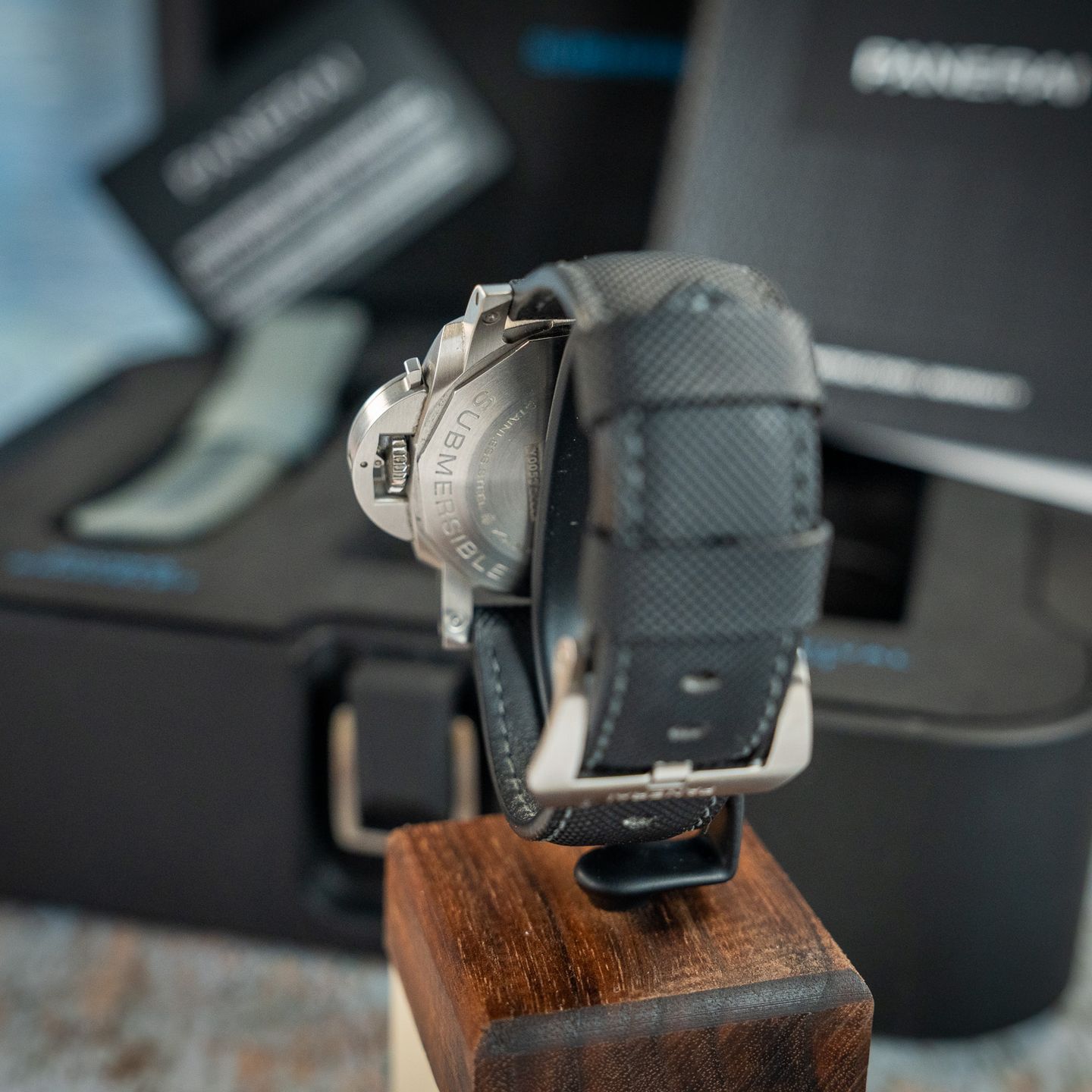 Panerai Luminor Submersible PAM01229 - (6/8)