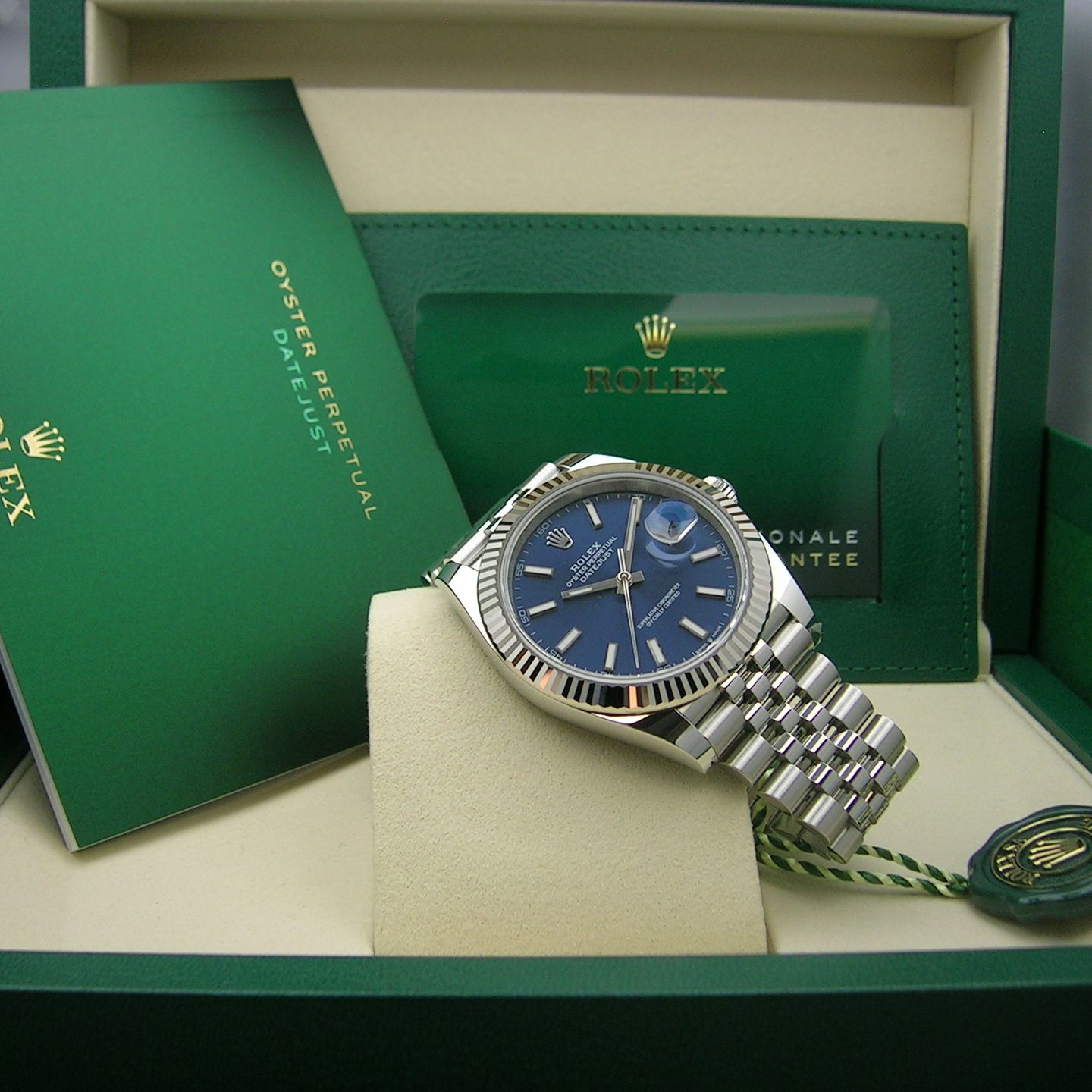 Rolex Datejust 41 126334 (2026) - Blue dial 41 mm Steel case (5/7)