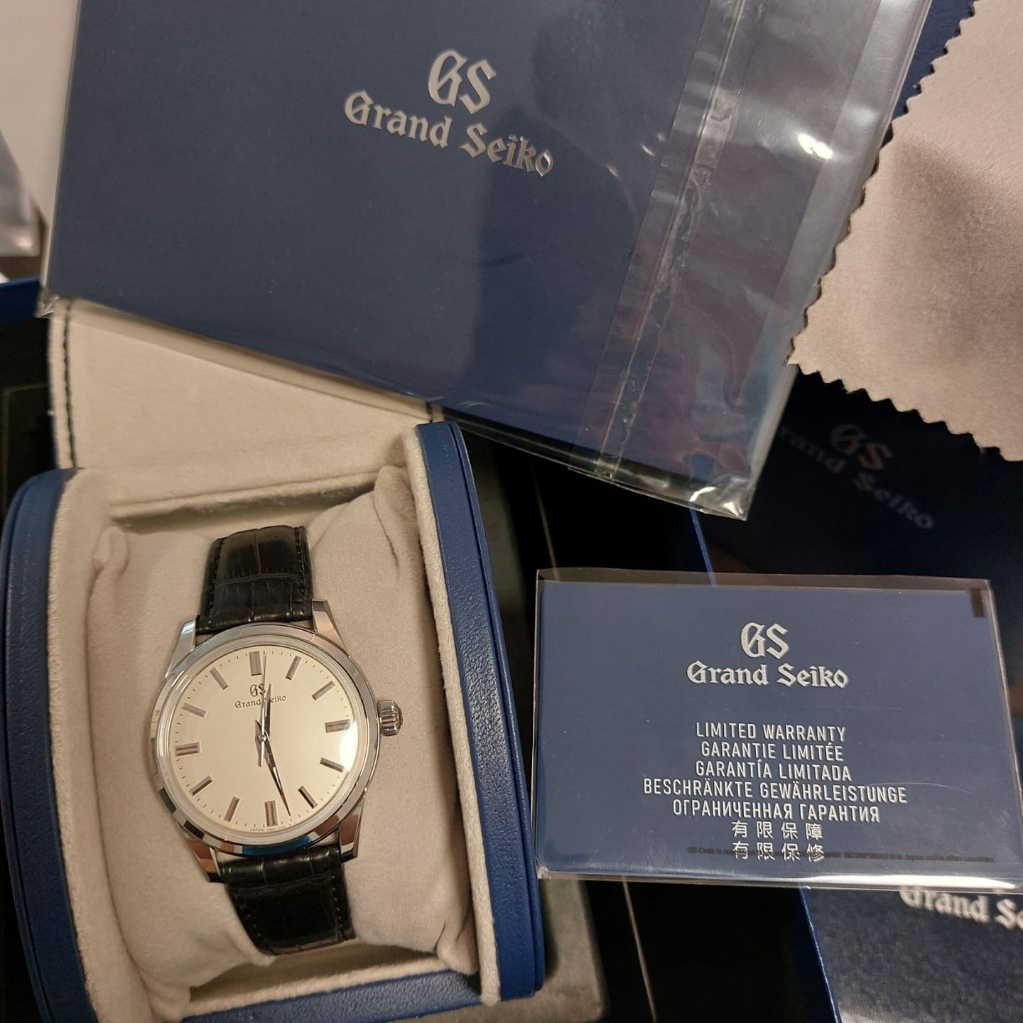 Grand Seiko Elegance Collection SBGW301G - (4/8)
