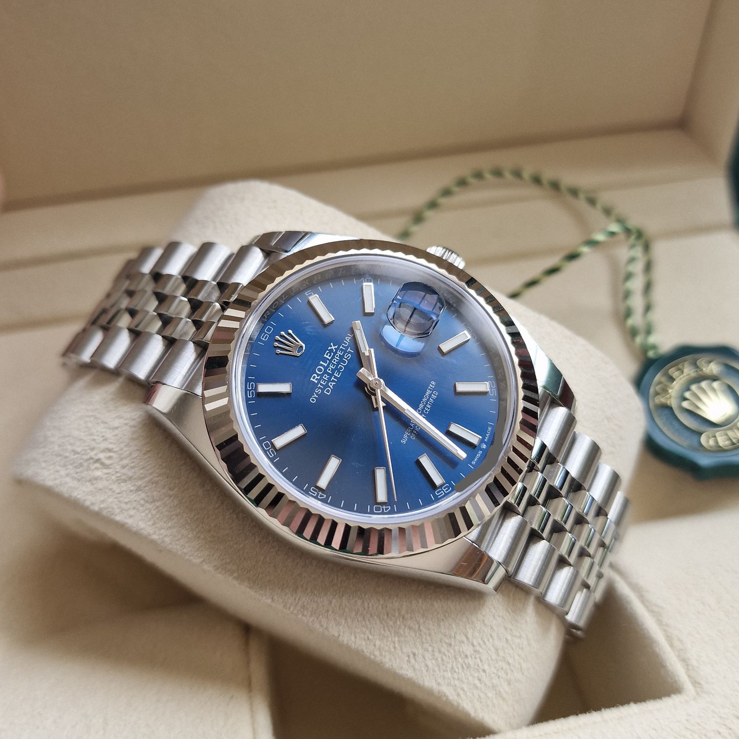 Rolex Datejust 41 126334 (2024) - Blauw wijzerplaat 41mm Staal (1/6)