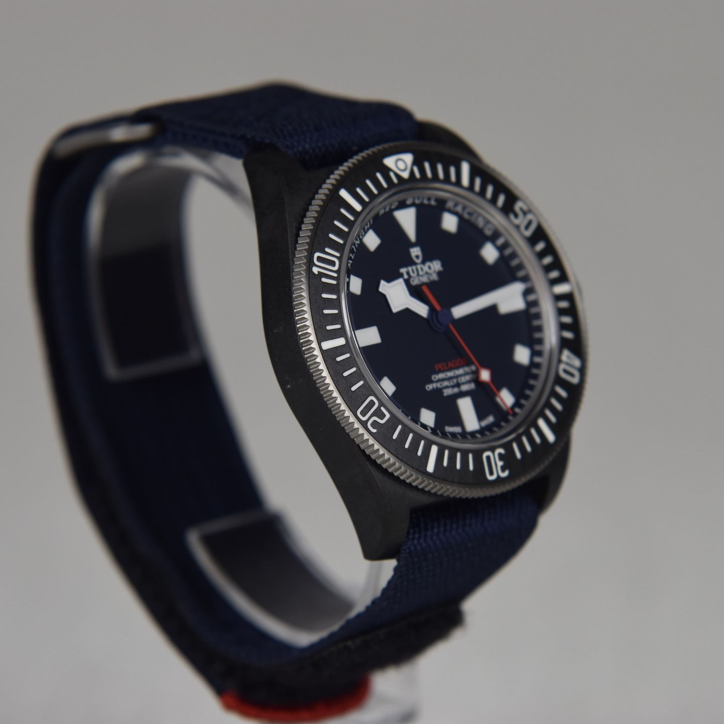 Tudor Pelagos 25707KN (2025) - Blauw wijzerplaat 42mm Carbon (4/6)