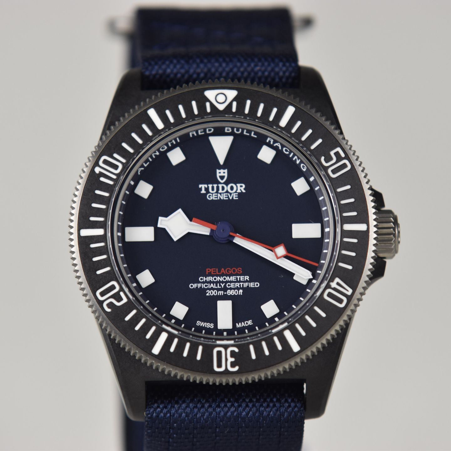 Tudor Pelagos 25707KN (2025) - Blauw wijzerplaat 42mm Carbon (1/6)