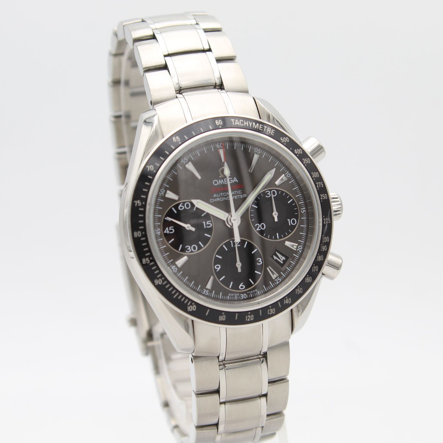 Omega Speedmaster Date 323.30.40.40.06.001 - (2/8)