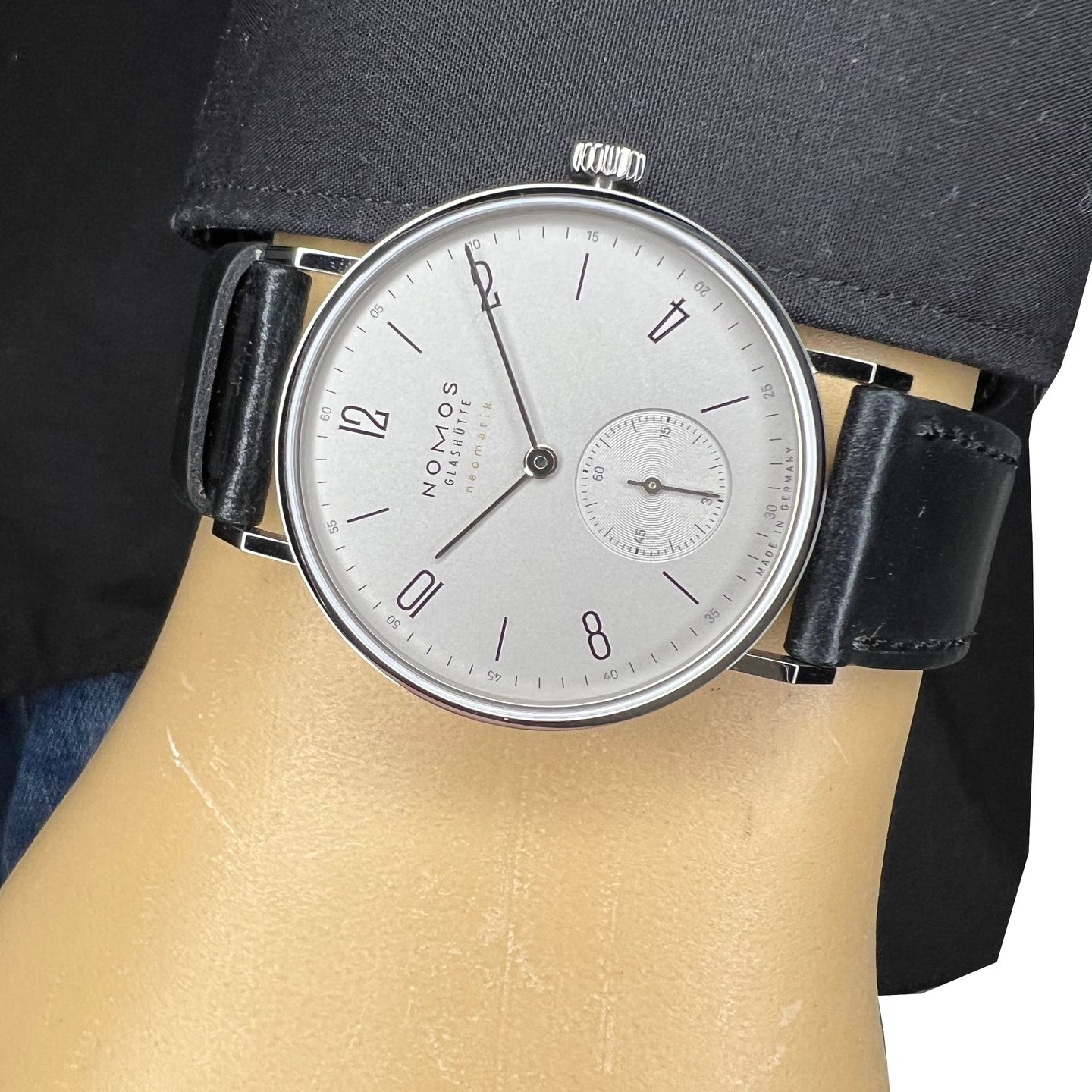 NOMOS Tangente Neomatik 189 - (3/8)