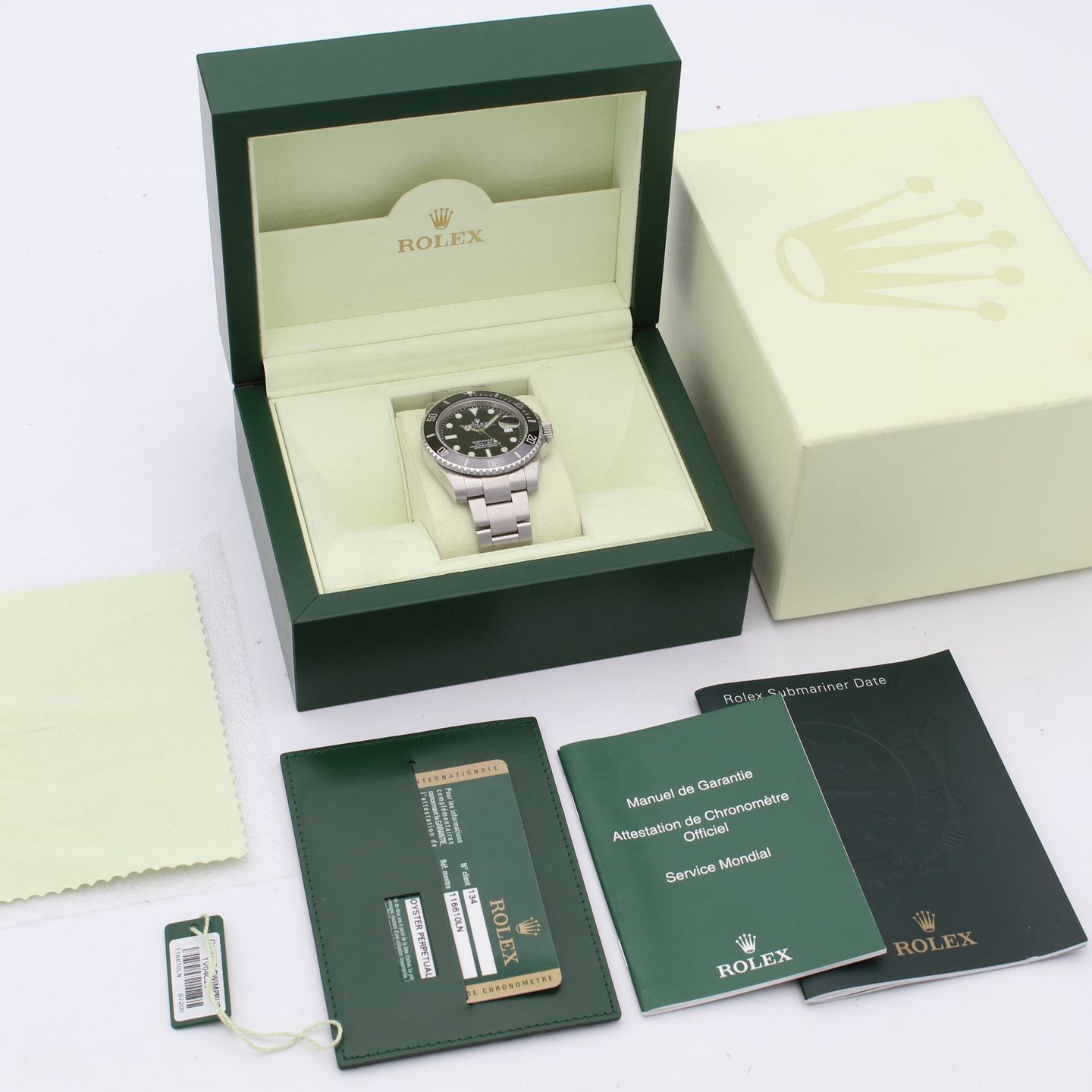 Rolex Submariner Date 116610LN - (8/8)