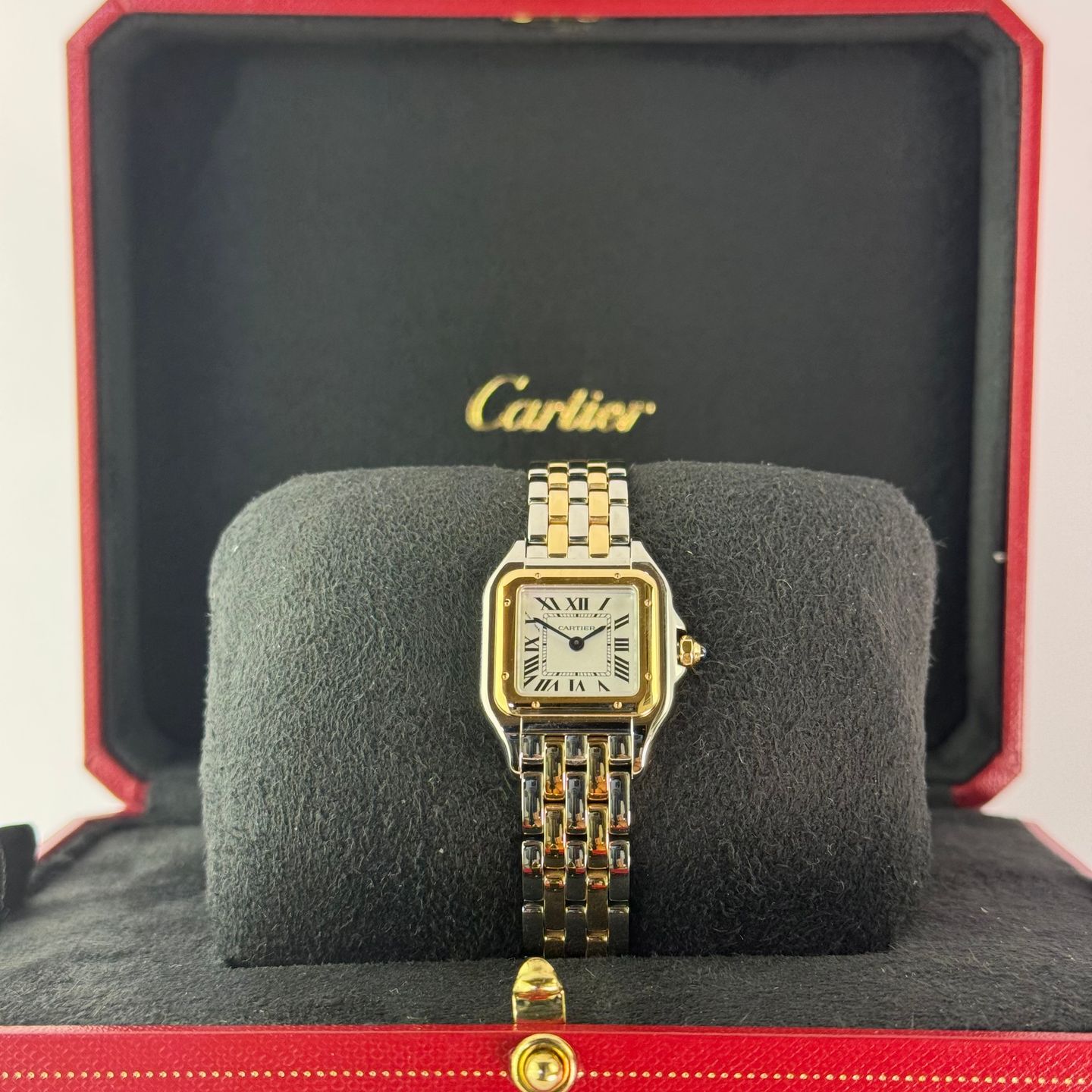 Cartier Panthère W2PN0018 (2025) - Silver dial 22 mm Gold/Steel case (2/7)