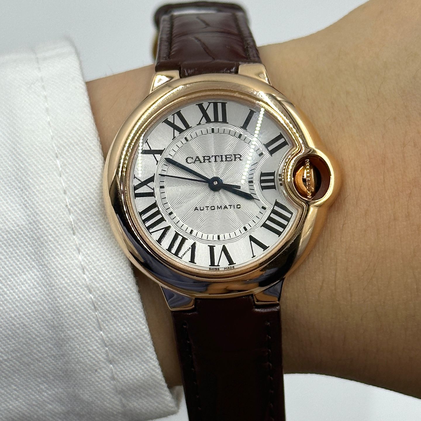 Cartier Ballon Bleu 33mm W6920097 (2024) - White dial 33 mm Rose Gold case (1/8)