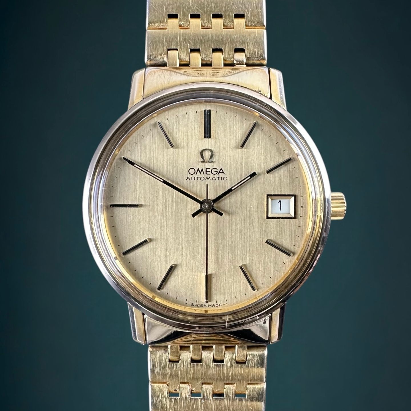 Omega Vintage 166.0202 (2022) - Goud wijzerplaat 34mm Goud/Staal (1/8)