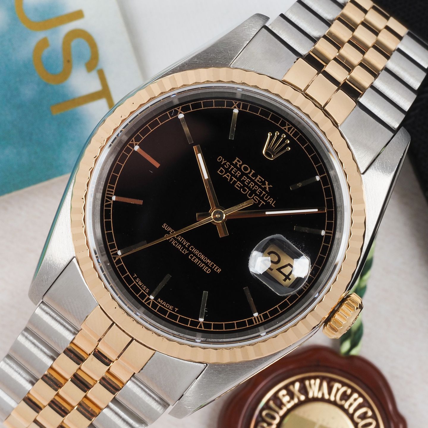 Rolex Datejust 36 16233 (1992) - Black dial 36 mm Gold/Steel case (1/8)