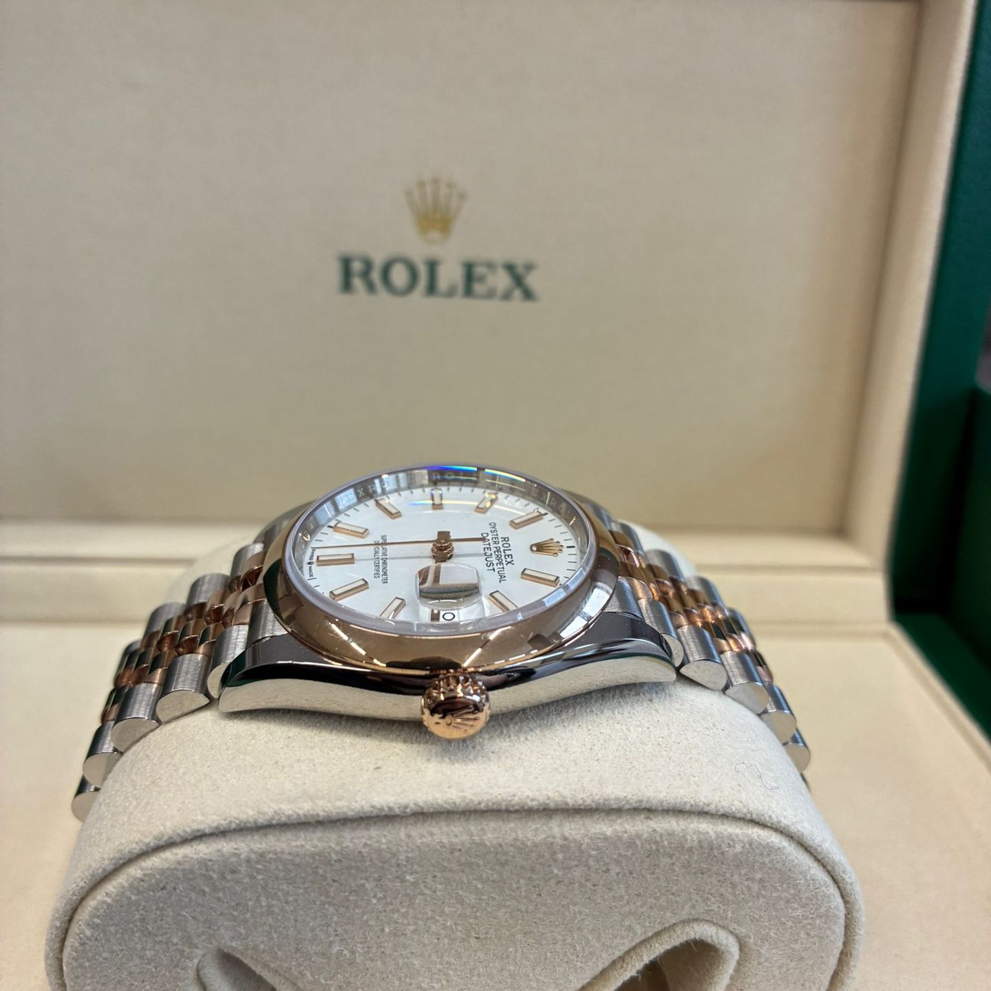 Rolex Datejust 36 126201 (2024) - Wit wijzerplaat 36mm Staal (6/6)