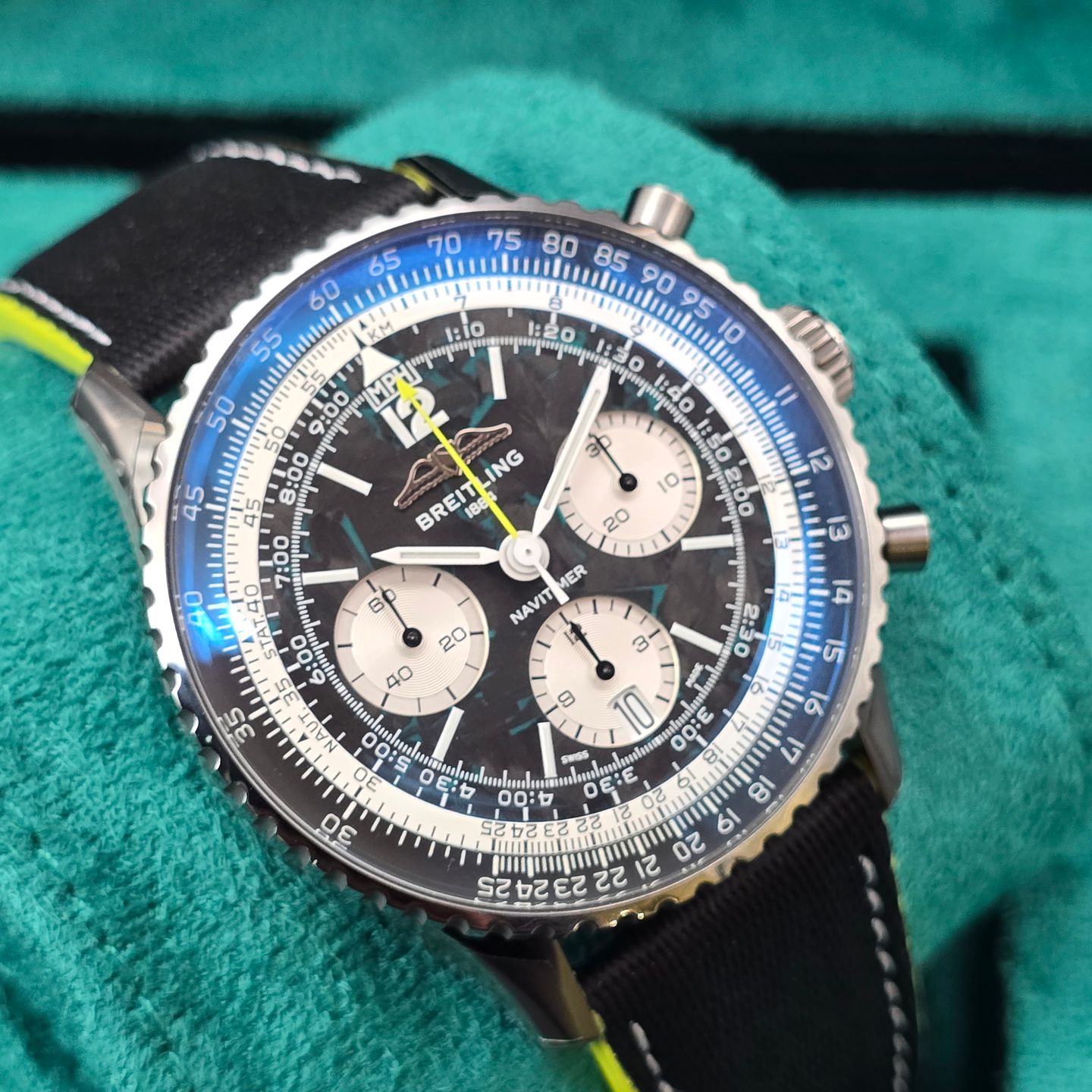 Breitling Navitimer EB01381A1B1X1 - (3/8)