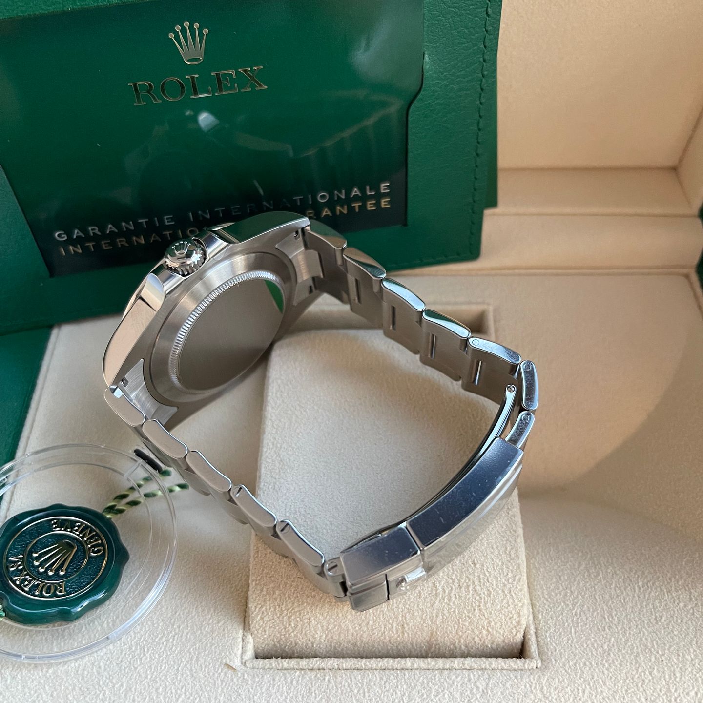 Rolex Explorer II 226570 (2022) - Zwart wijzerplaat 42mm Staal (8/8)