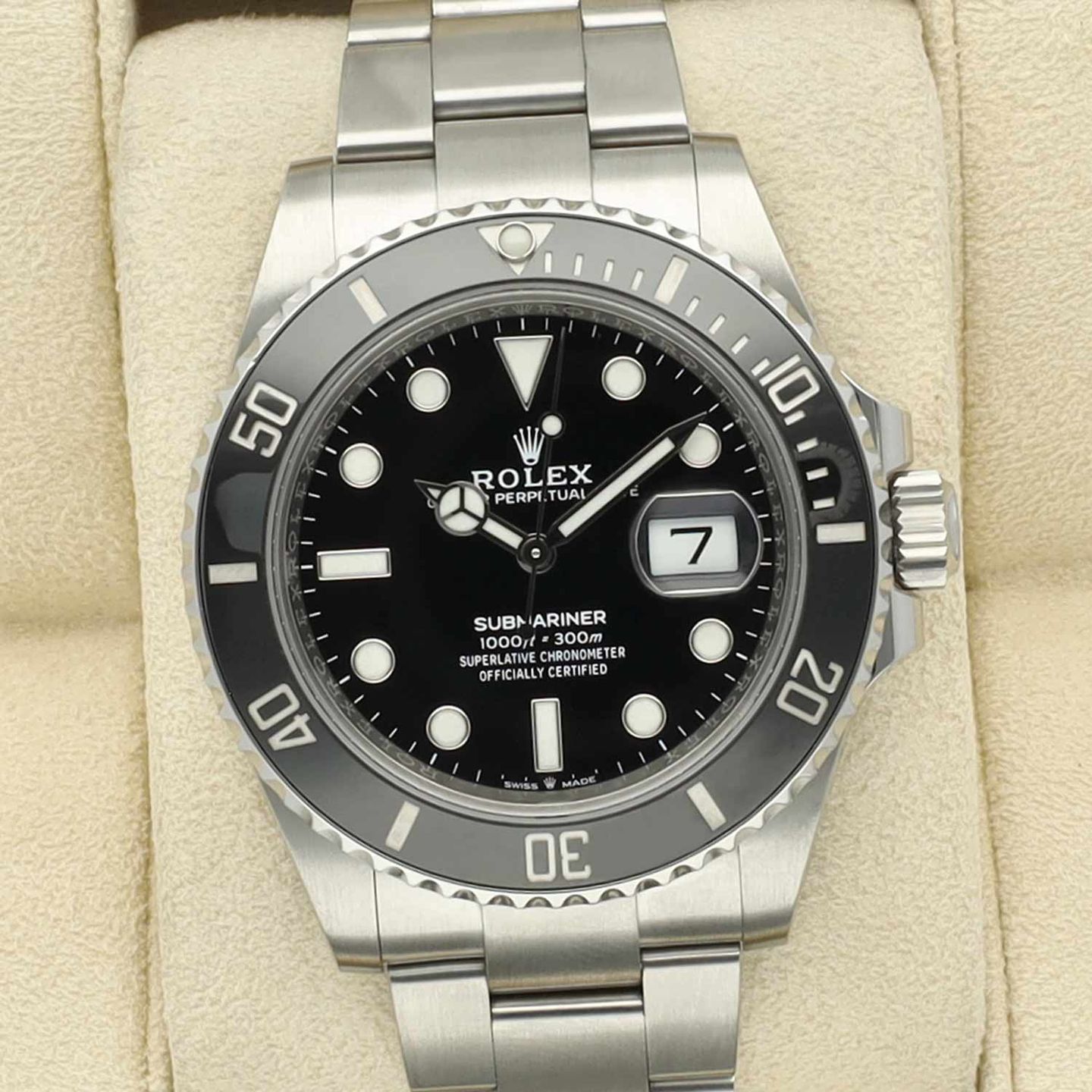 Rolex Submariner Date 126610LN (2021) - Zwart wijzerplaat 41mm Staal (1/8)