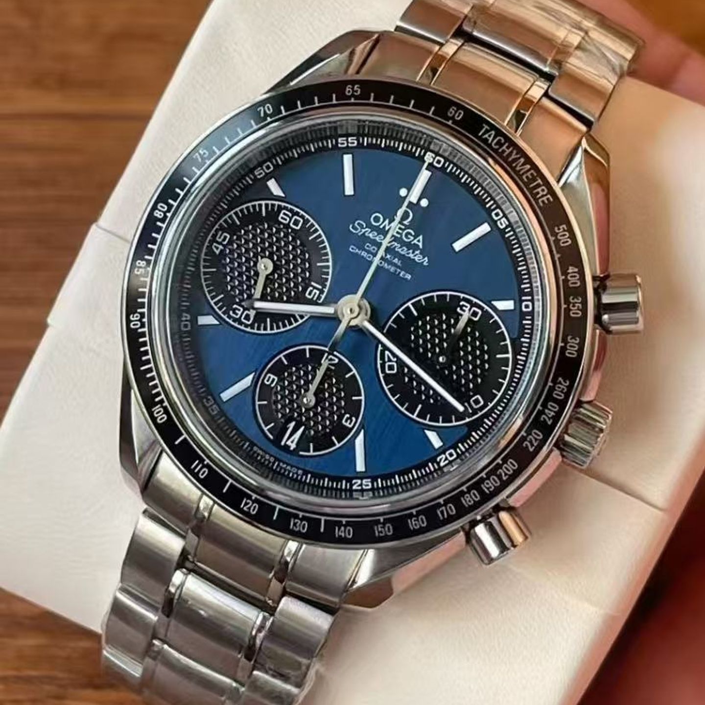 Omega Speedmaster Racing 326.30.40.50.03.001 - (6/6)