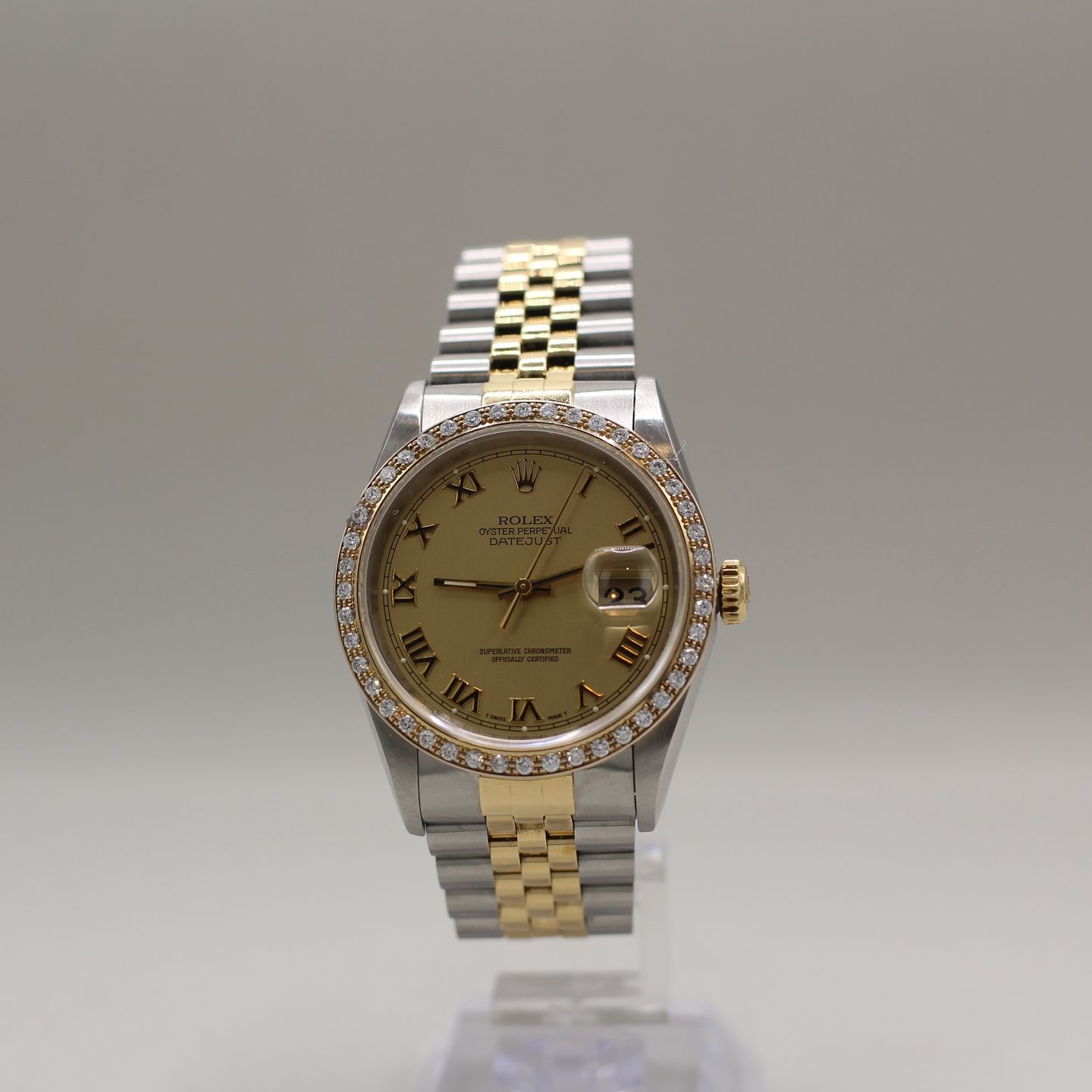 Rolex Datejust 36 16233 (1995) - Champagne dial 36 mm Gold/Steel case (2/8)