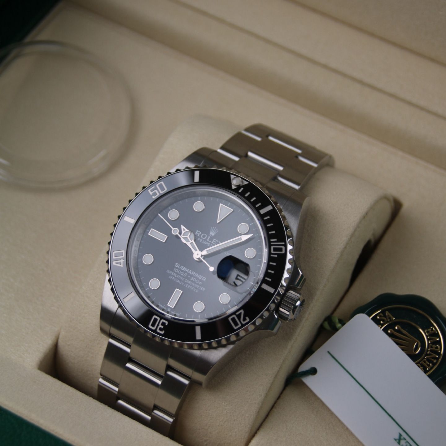Rolex Submariner Date 126610LN - (2/7)