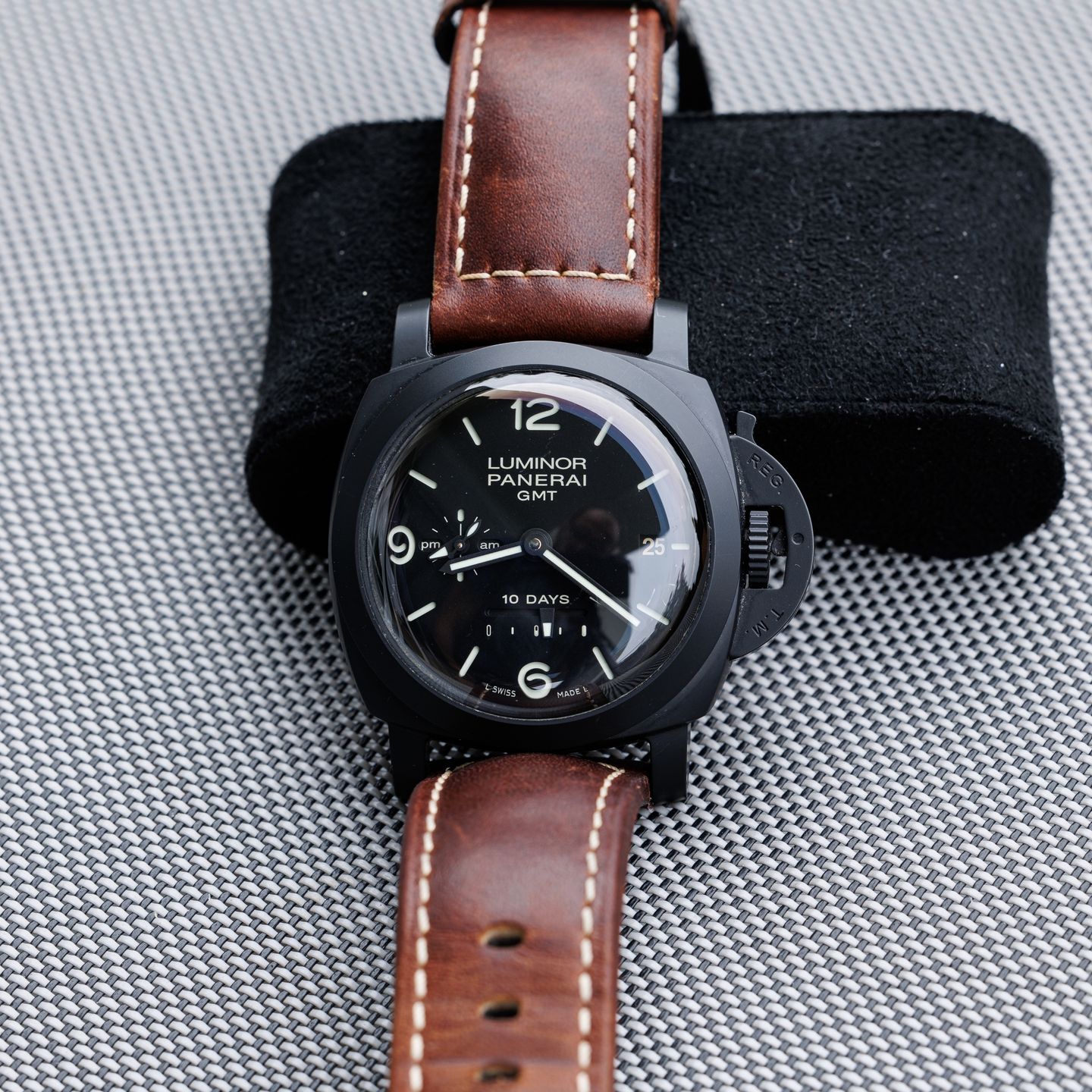 Panerai Luminor 1950 10 Days GMT PAM00335 - (4/8)
