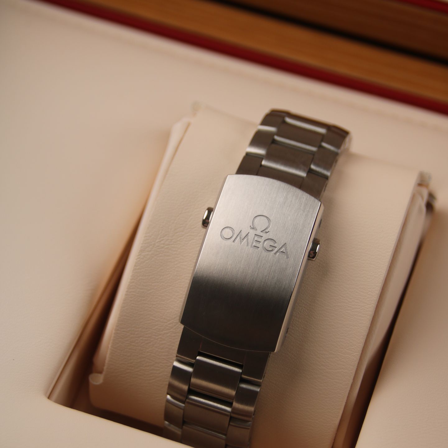 Omega Seamaster Planet Ocean 215.30.40.20.03.002 (2025) - Blauw wijzerplaat 40mm Staal (6/7)