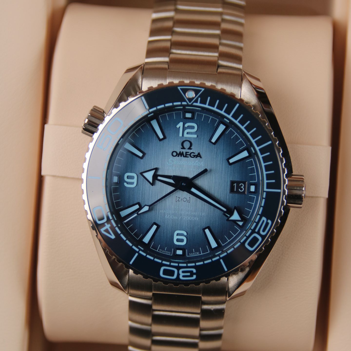 Omega Seamaster Planet Ocean 215.30.40.20.03.002 (2025) - Blauw wijzerplaat 40mm Staal (3/7)