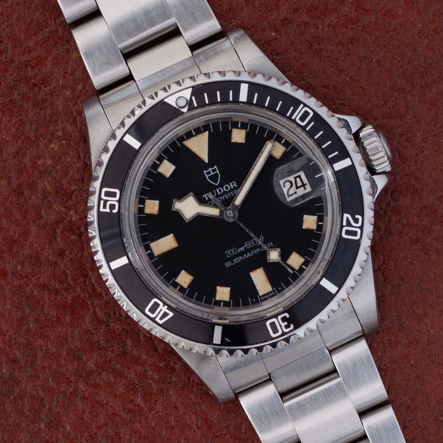 Tudor Submariner Tudor Submariner 'Snowflake' 94110 (1981) (1981) - Black dial 40 mm Steel case (1/8)