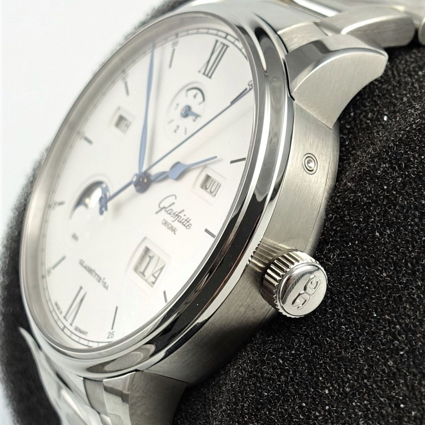 Glashütte Original Senator Excellence 1-36-02-01-02-71 (2024) - Zilver wijzerplaat 42mm Staal (2/8)