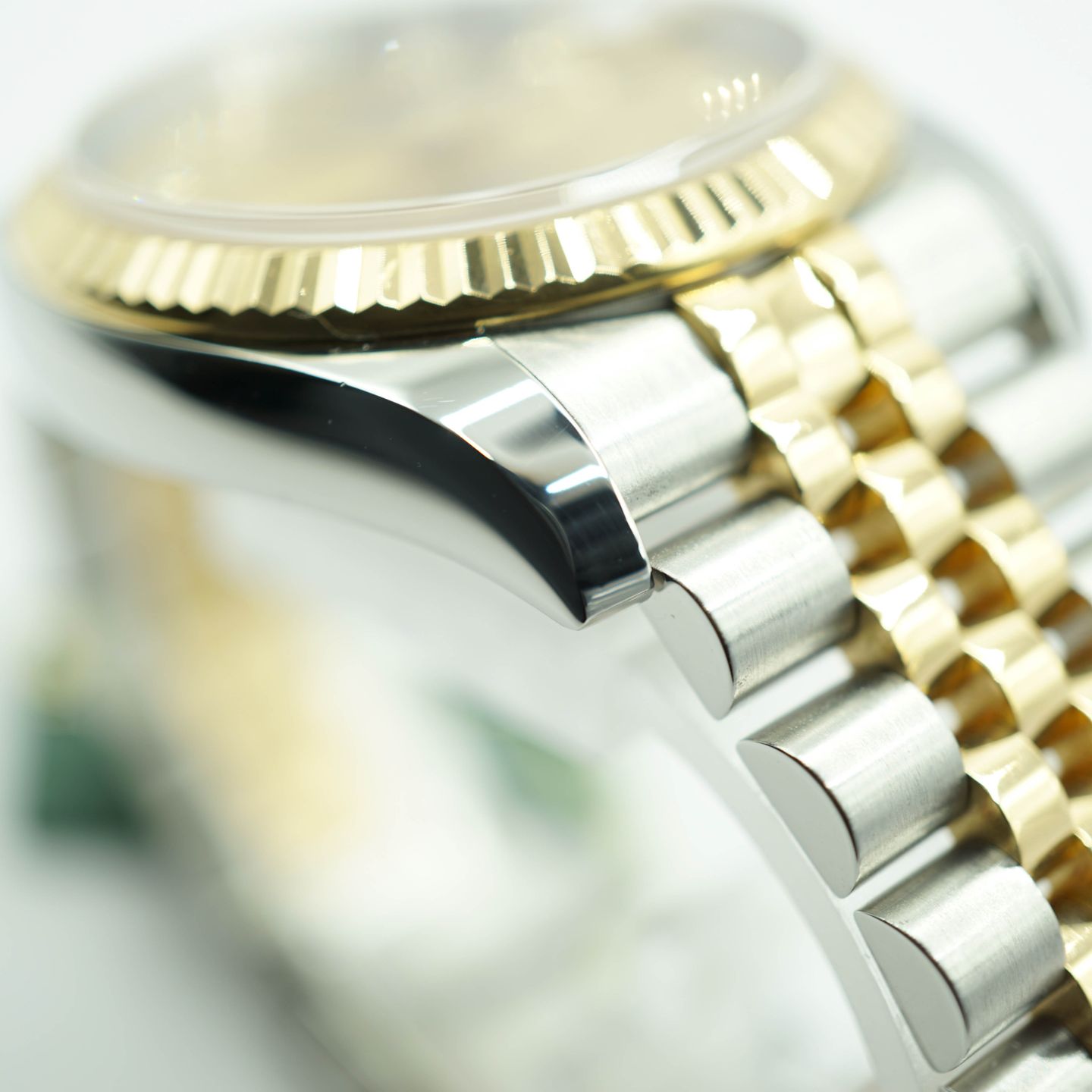 Rolex Datejust 36 116233 (2014) - Champagne wijzerplaat 36mm Goud/Staal (5/8)