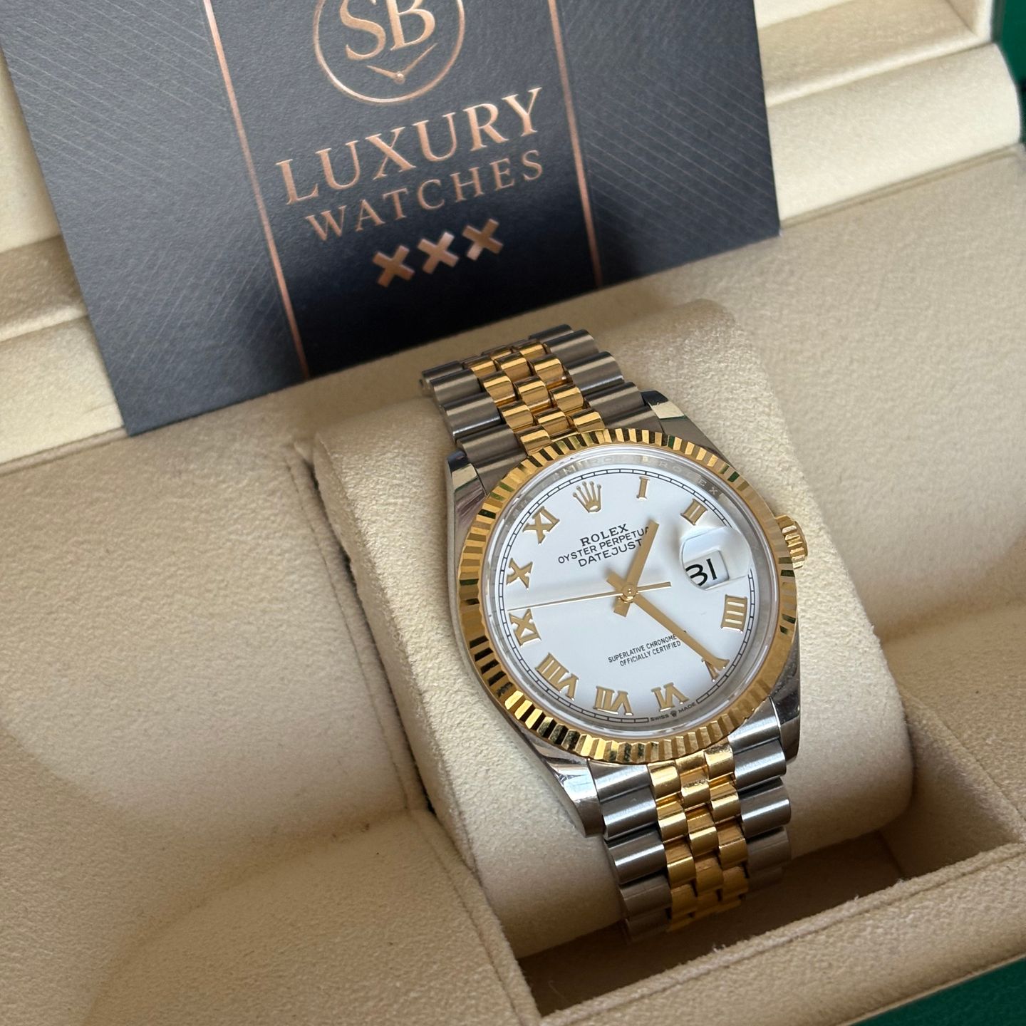 Rolex Datejust 36 126233 (2021) - White dial 36 mm Gold/Steel case (2/3)