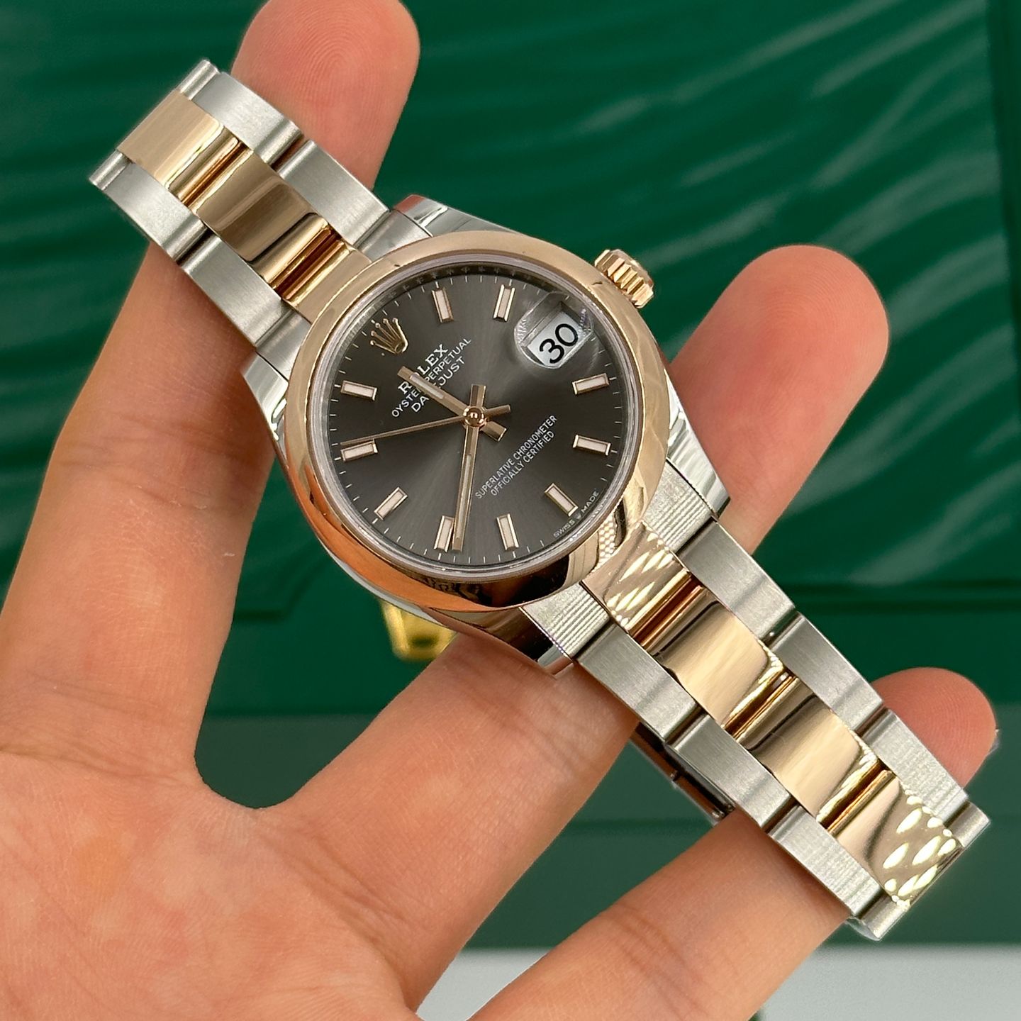 Rolex Datejust 31 278241 (2024) - Zwart wijzerplaat 31mm Staal (7/8)