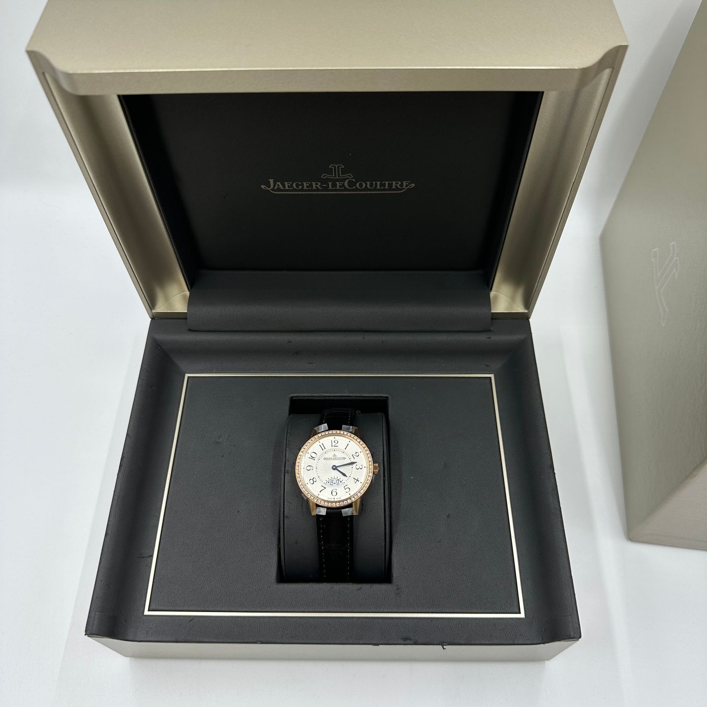 Jaeger-LeCoultre Rendez-Vous Q3472530 (2023) - Zilver wijzerplaat 34mm Roségoud (2/8)