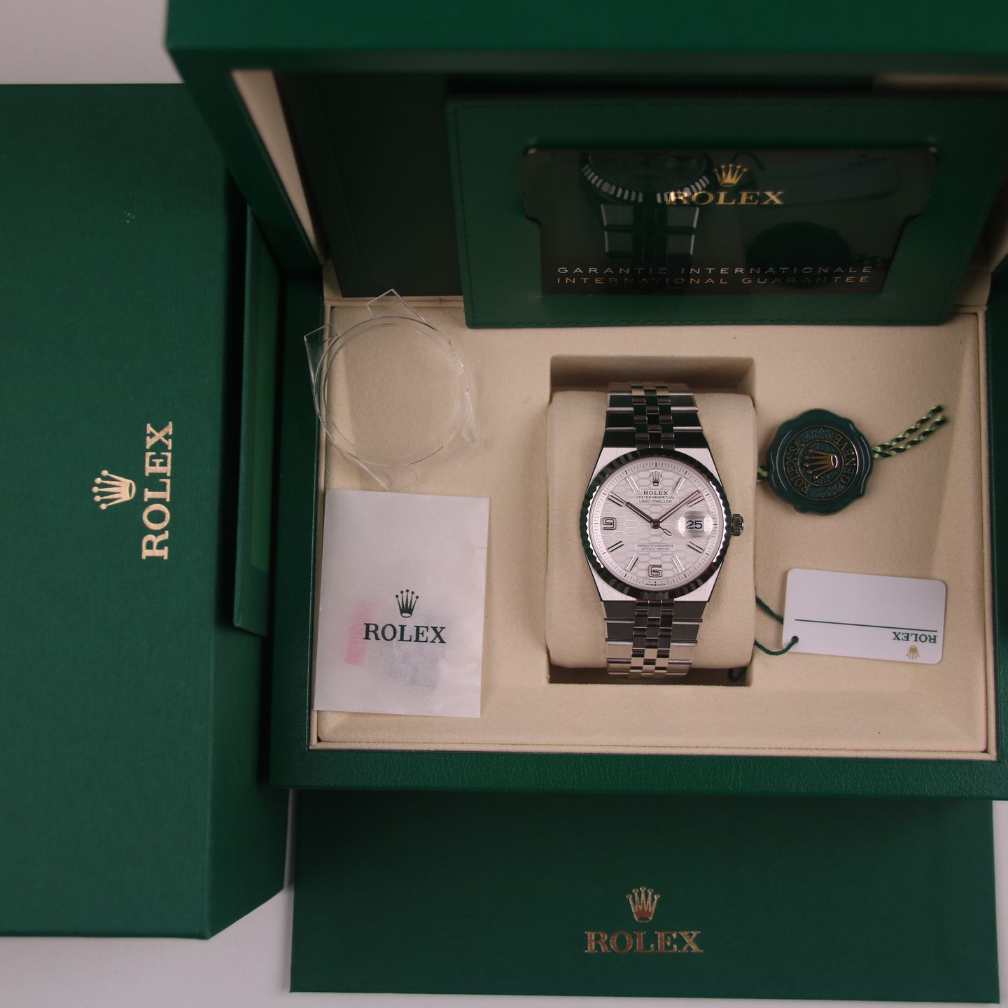 Rolex Land-Dweller 36 127234 (2026) - White dial 36 mm Steel case (7/8)