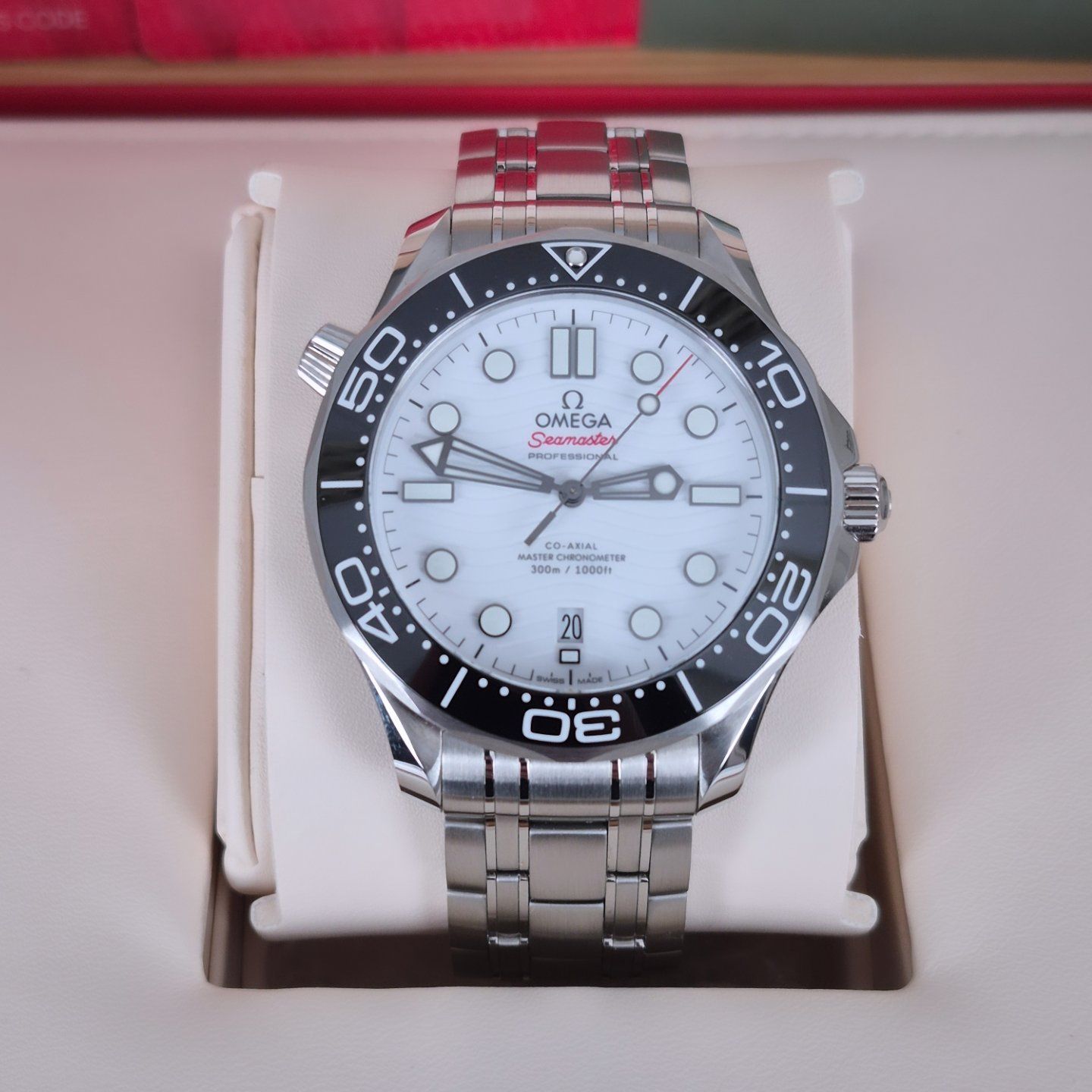 Omega Seamaster Diver 300 M 210.30.42.20.04.001 - (1/4)