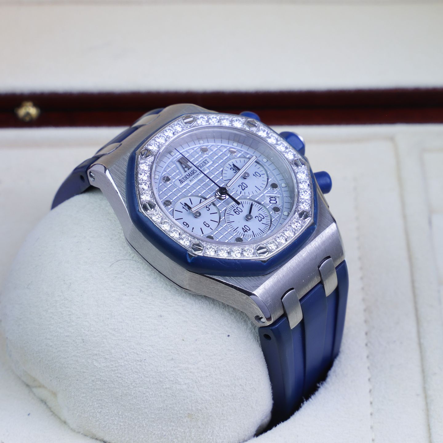 Audemars Piguet Royal Oak Offshore Lady 25986CK.ZZ.D020CA.02 (2001) - Wit wijzerplaat 37mm Witgoud (5/8)