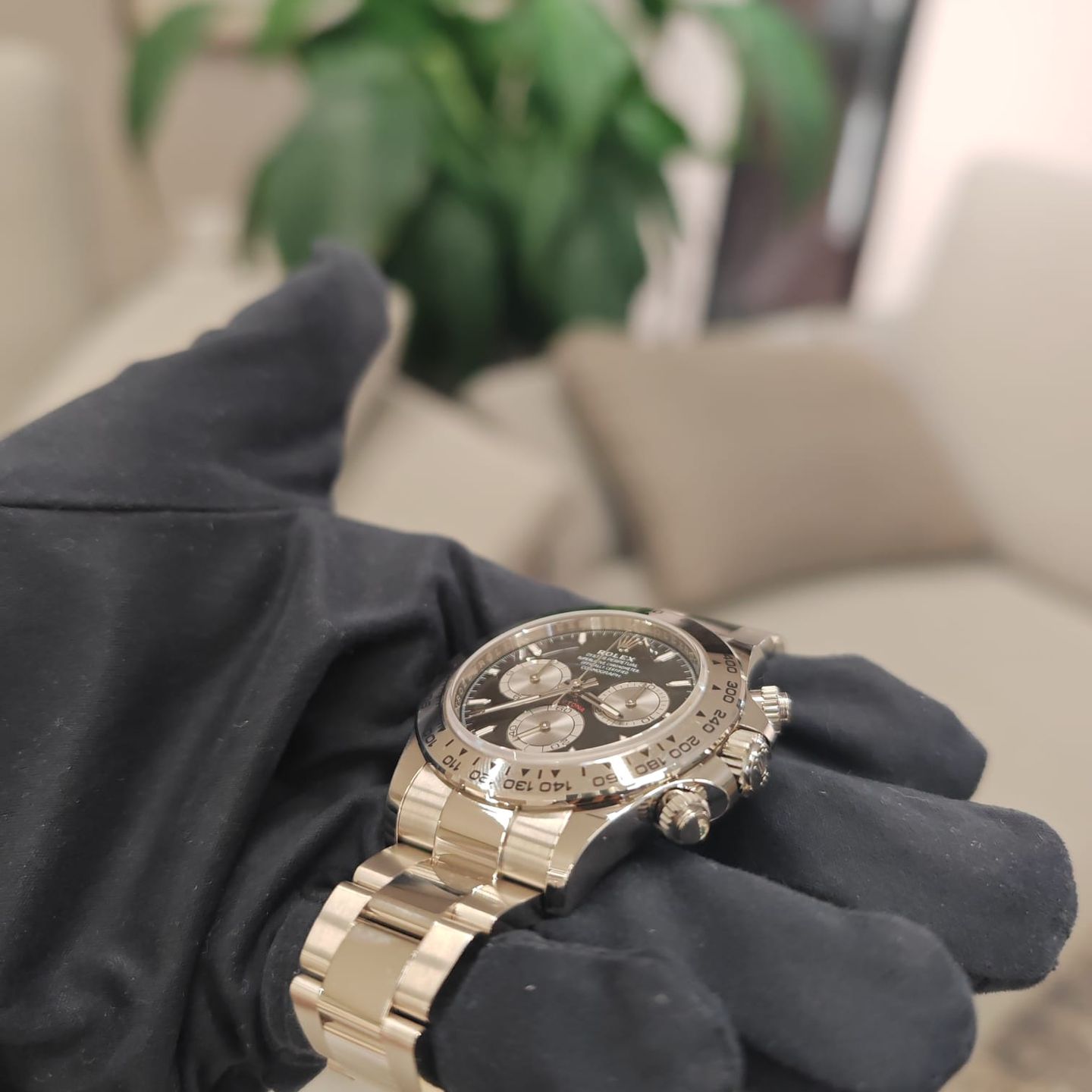 Rolex Daytona 126509 - (3/5)