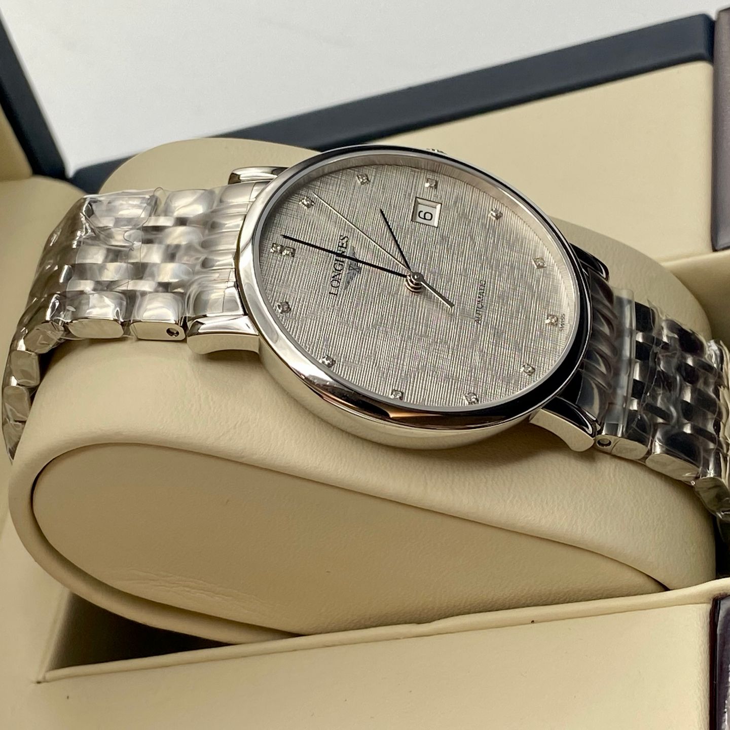 Longines Elegant L4.810.4.77.6 - (2/8)