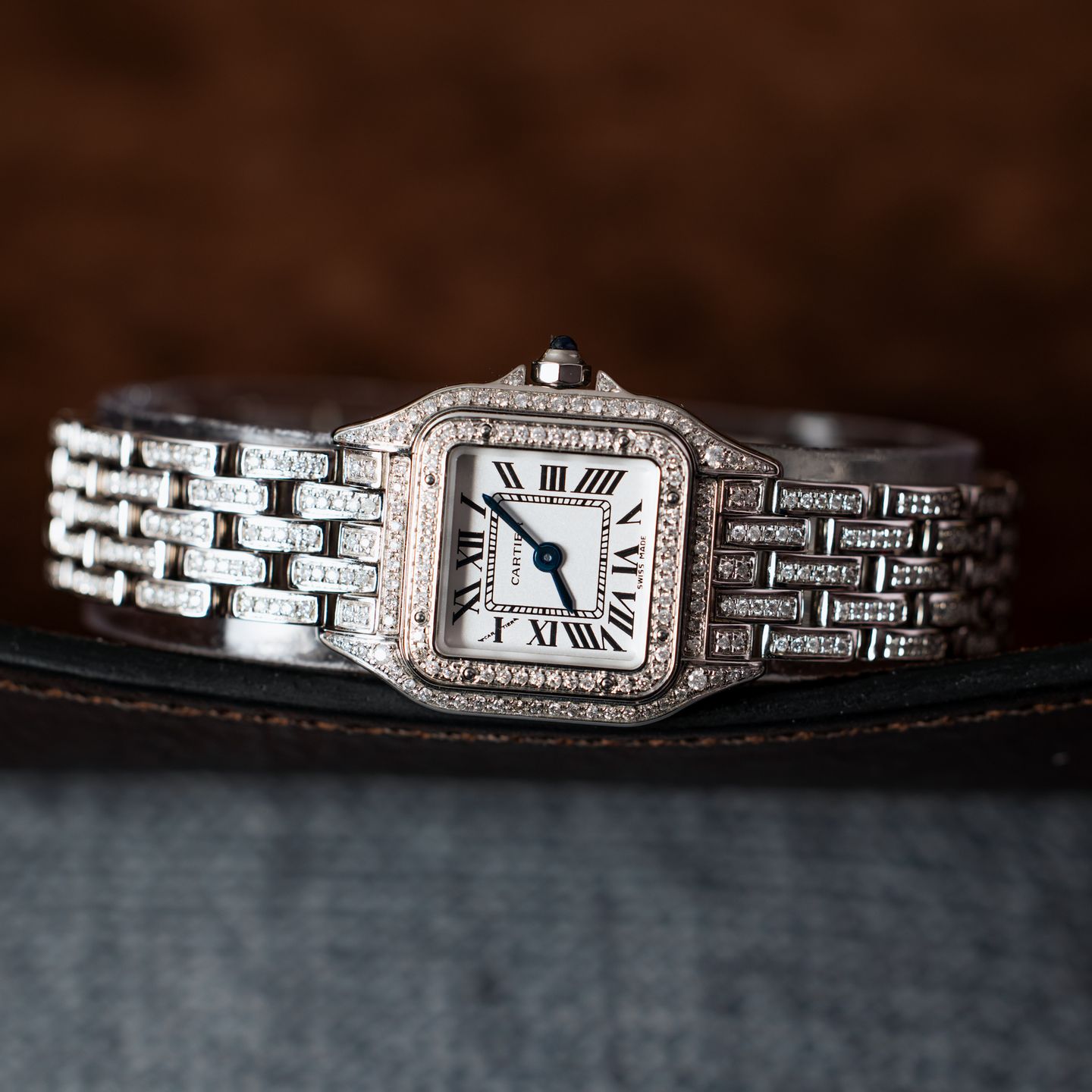 Cartier Panthère WSPN0006 (2025) - White dial 30 mm Steel case (2/5)