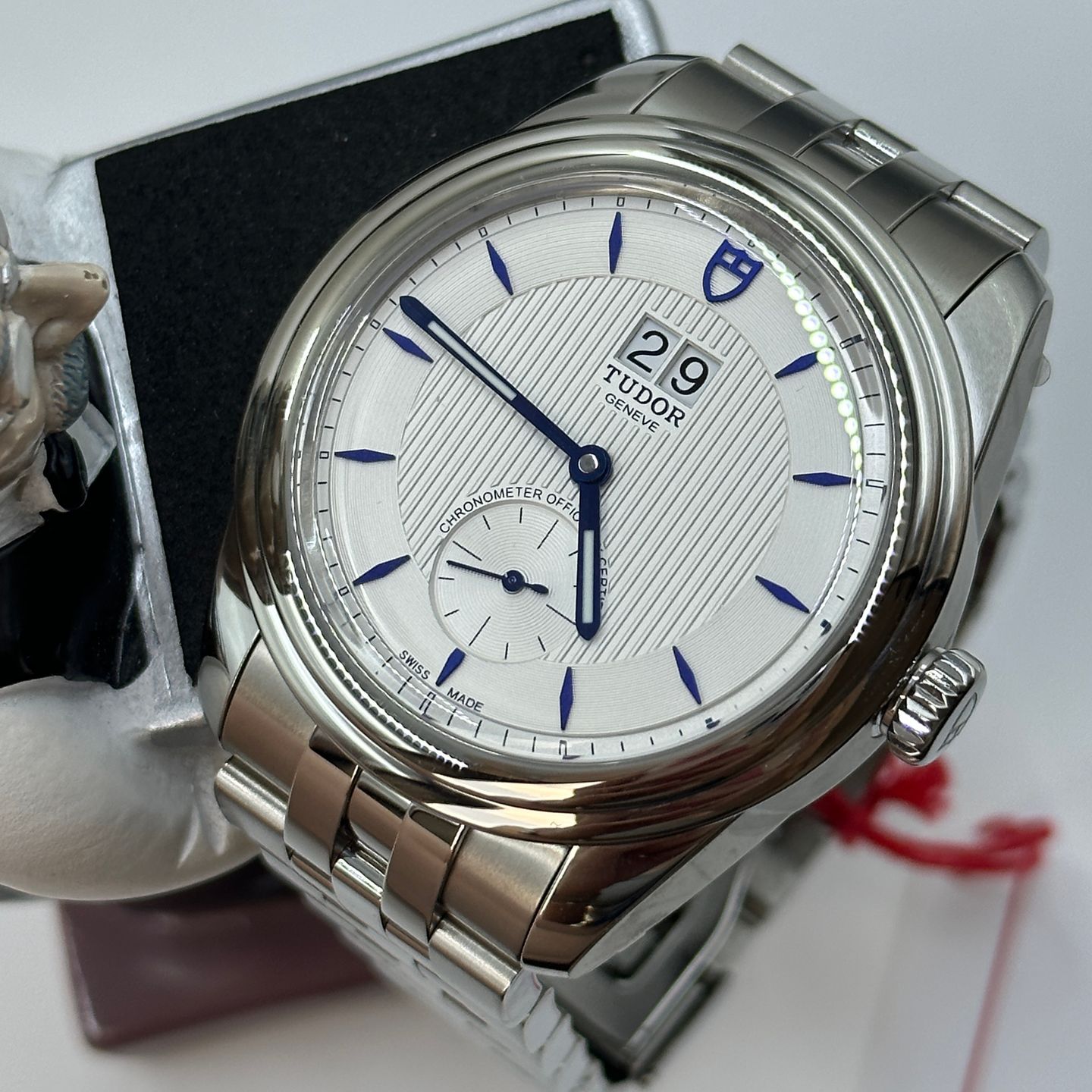 Tudor Glamour Double Date 57100 (2023) - Zilver wijzerplaat 42mm Staal (1/8)