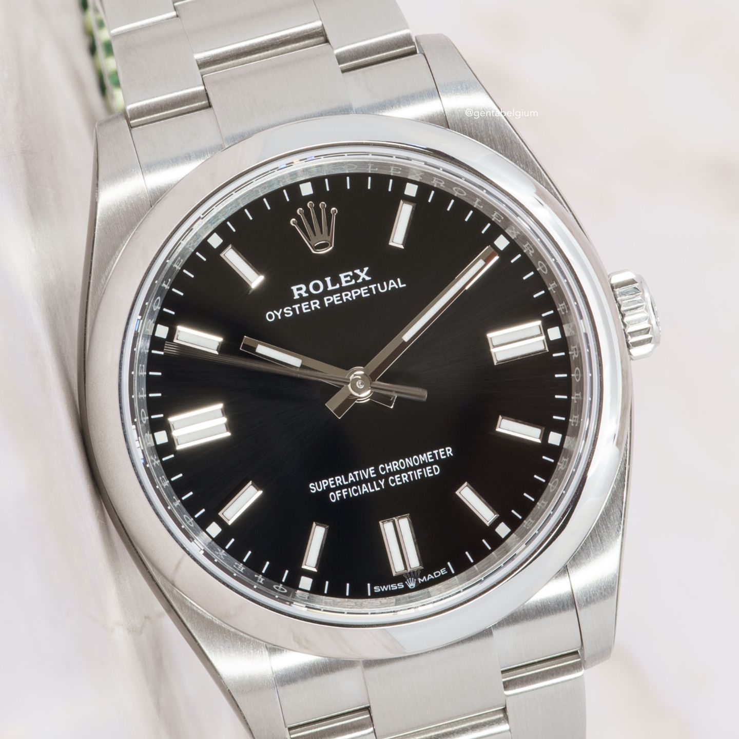 Rolex Oyster Perpetual 36 126000 - (1/8)