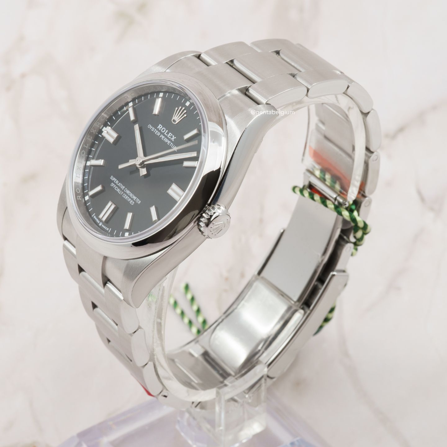 Rolex Oyster Perpetual 36 126000 - (2/8)