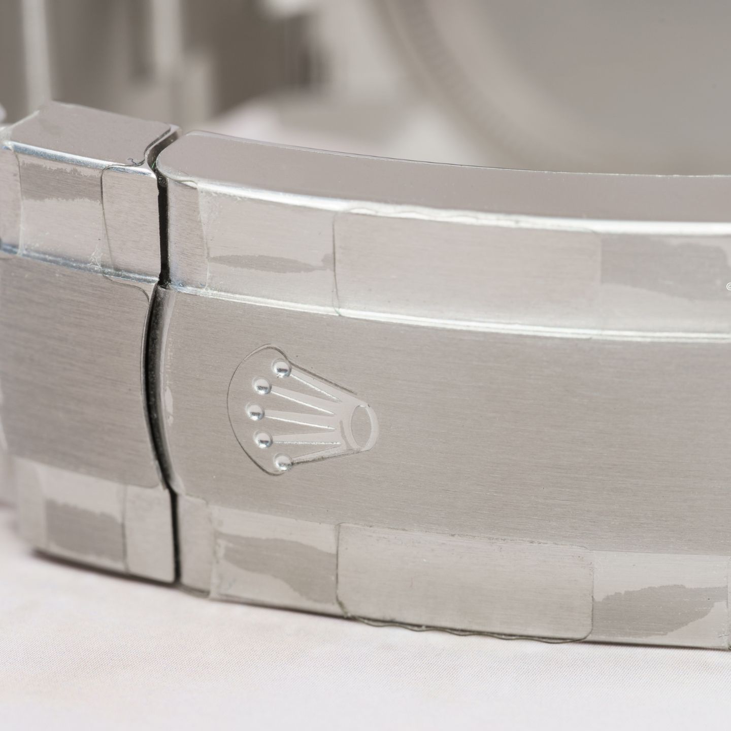 Rolex Oyster Perpetual 36 126000 - (8/8)