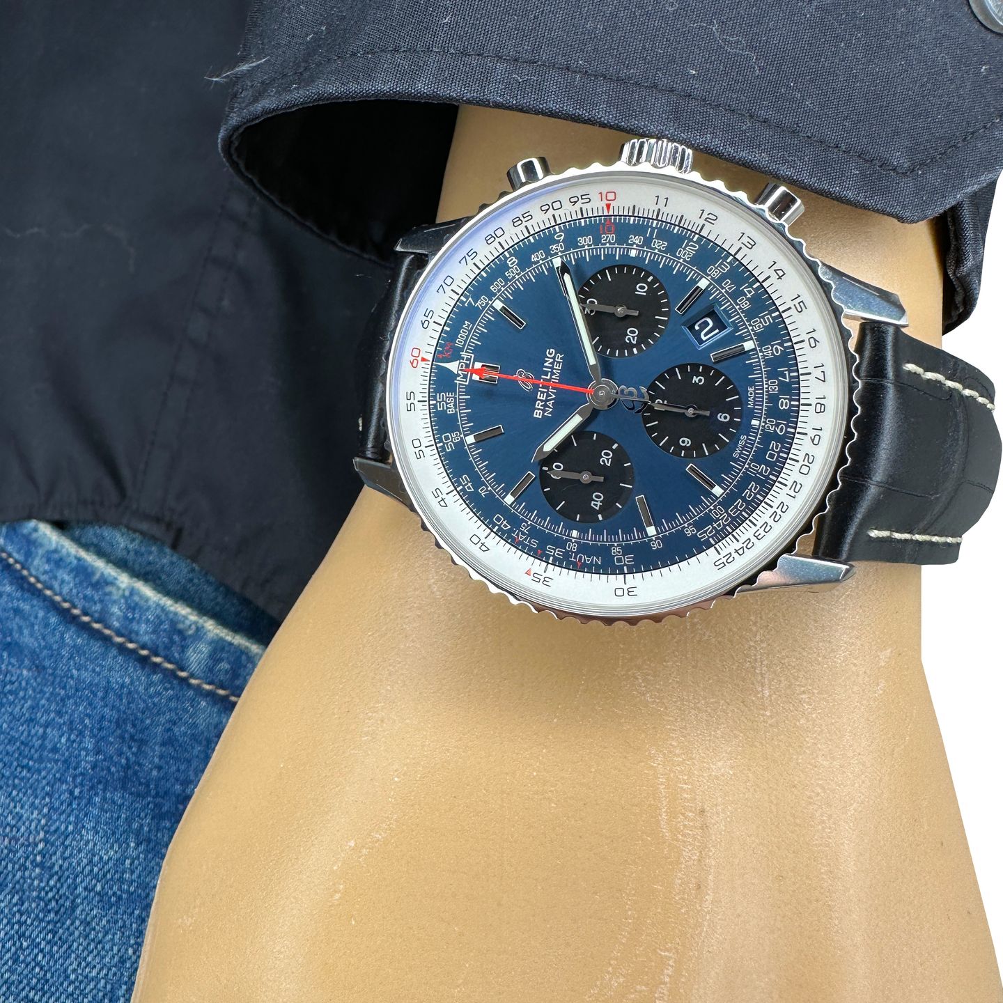 Breitling Navitimer 1 B01 Chronograph AB0121211C1P1 (2022) - Blue dial 43 mm Steel case (3/8)