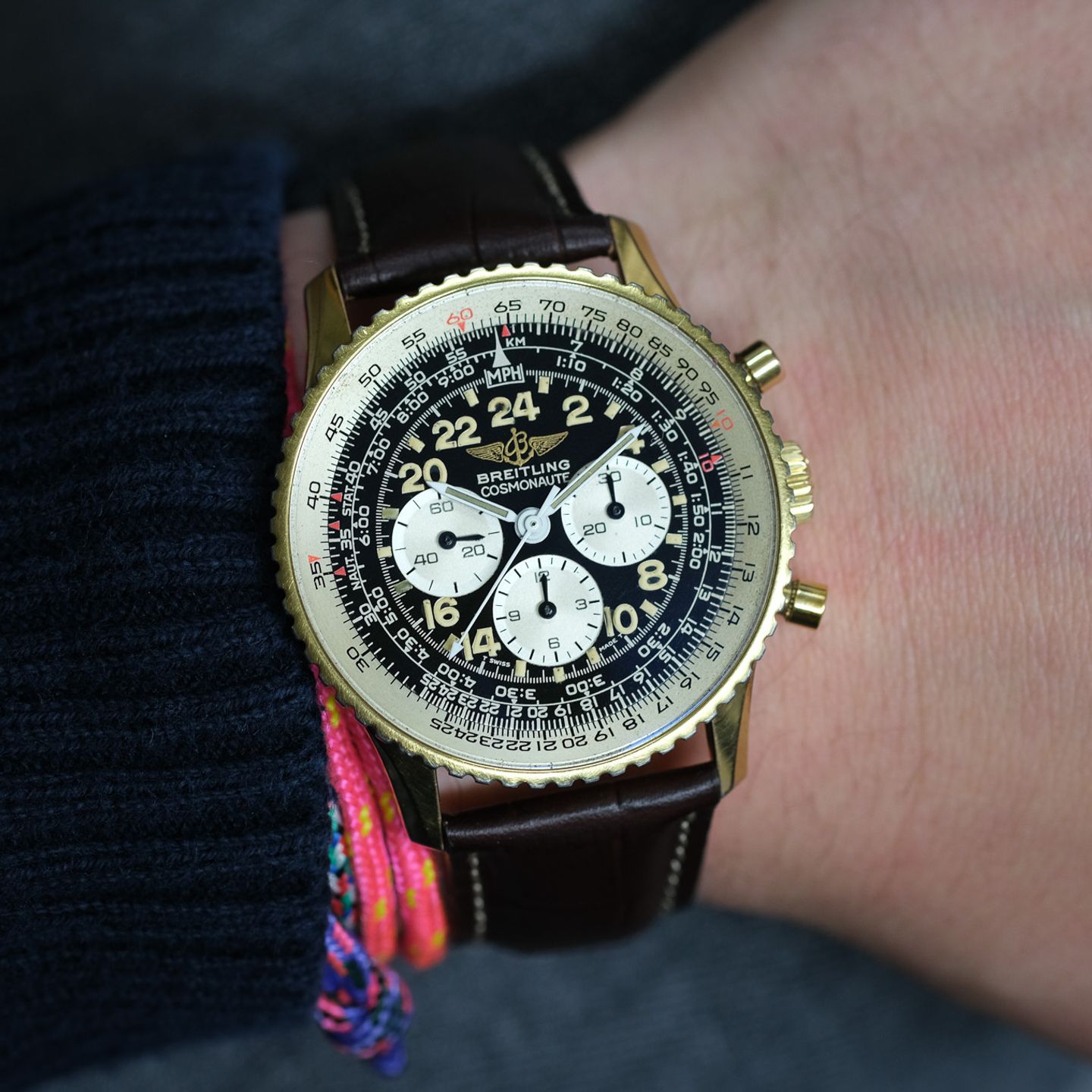 Breitling Navitimer Cosmonaute 81600 (1986) - Black dial 41 mm Yellow Gold case (1/8)