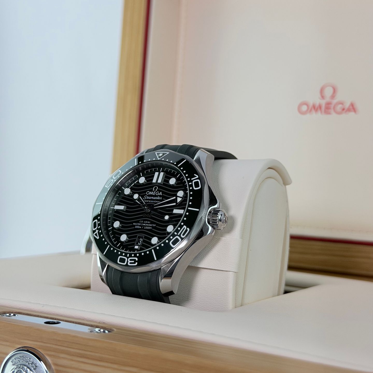 Omega Seamaster Diver 300 M 210.32.42.20.10.001 - (6/8)
